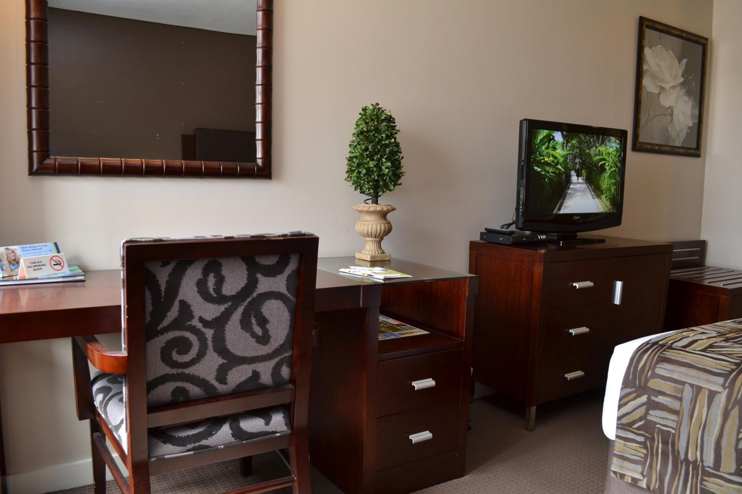Executive King Suite photo 3
