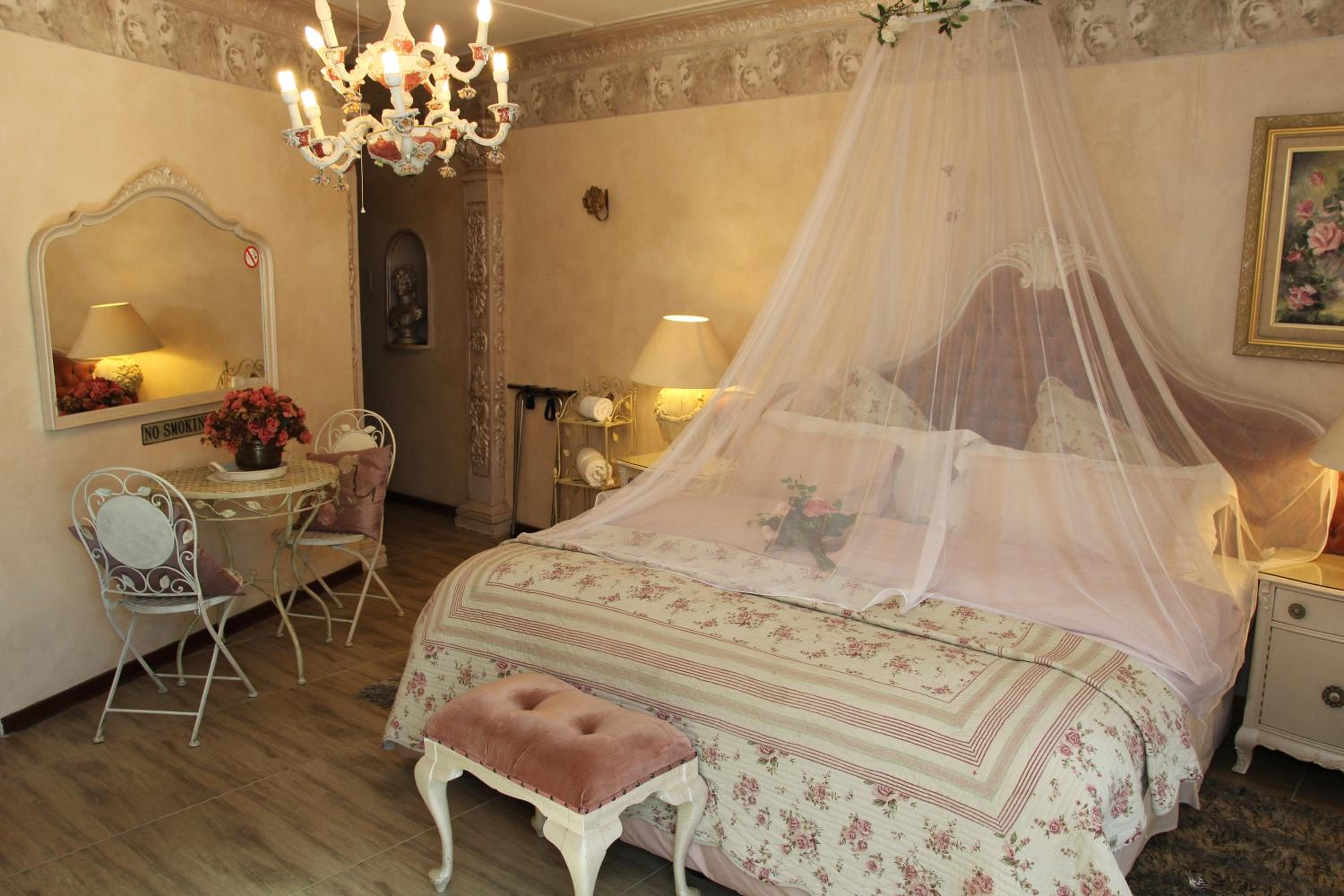 Double or Twin Room photo 1