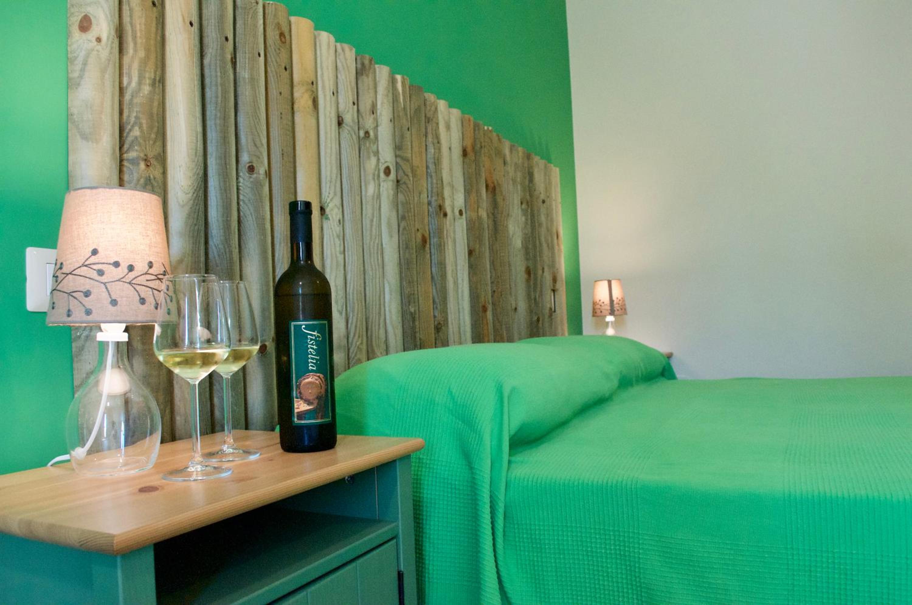 Double Room - Photo 21