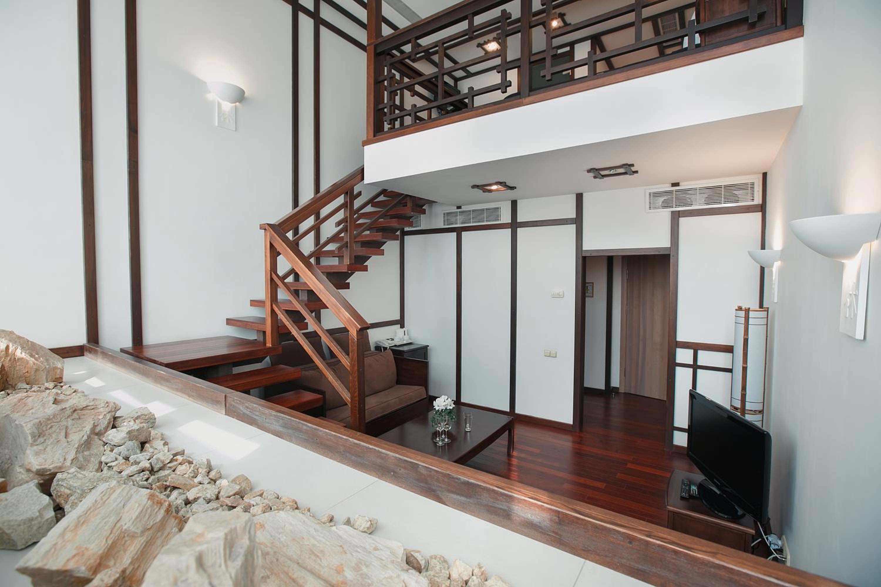Duplex Suite without SPA access