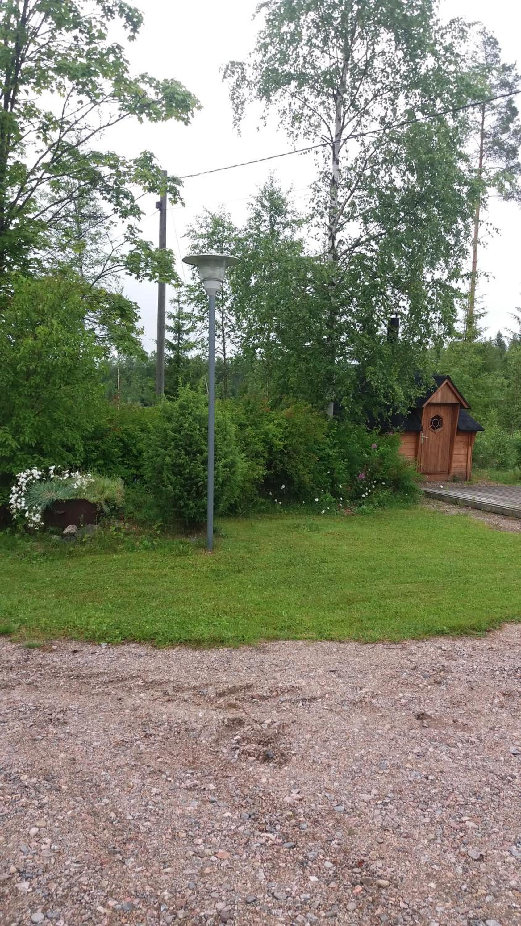 Two-Bedroom Cottage - Photo 2