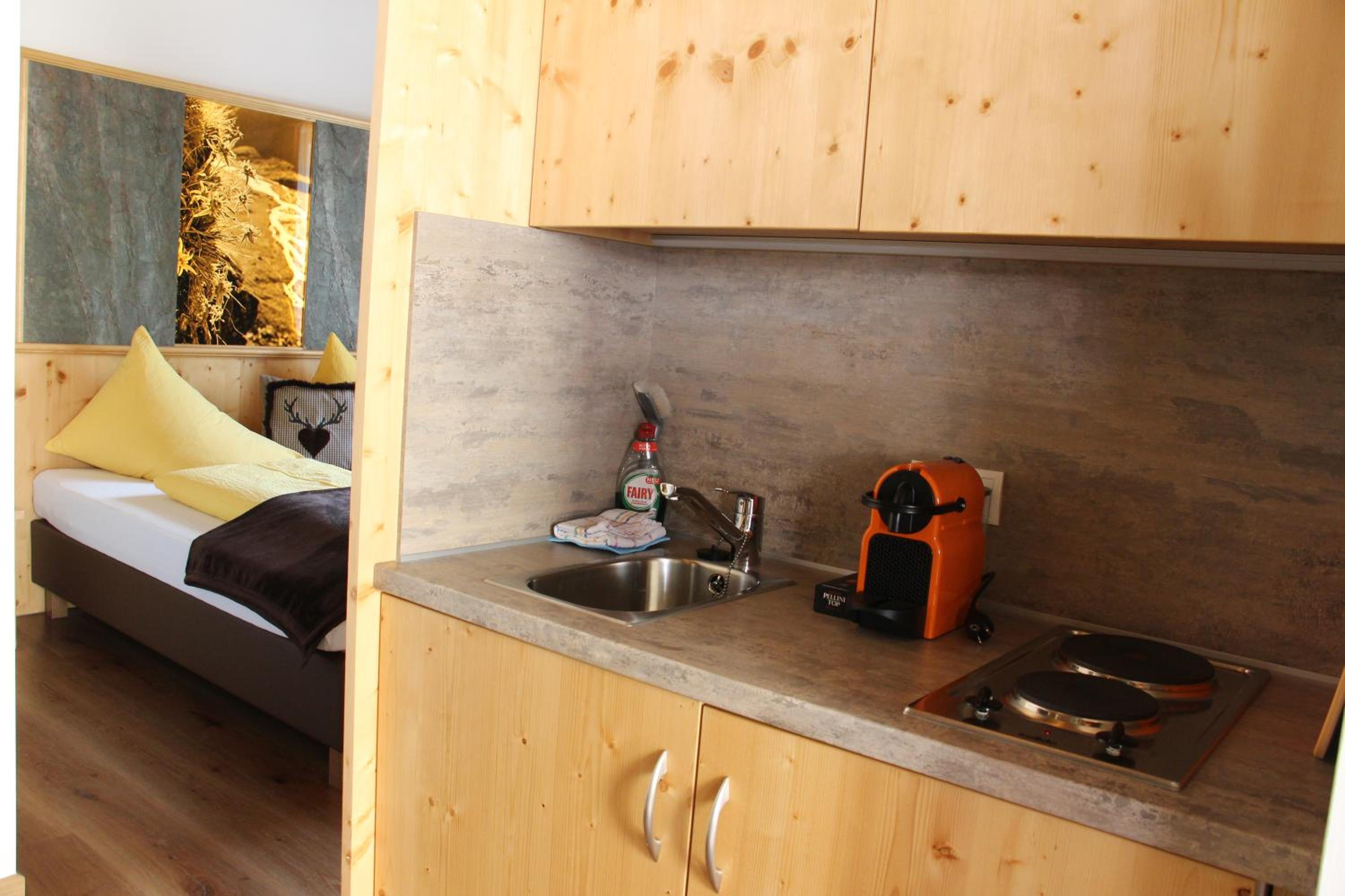 Superior Double or Twin Room with Terrace photo 2