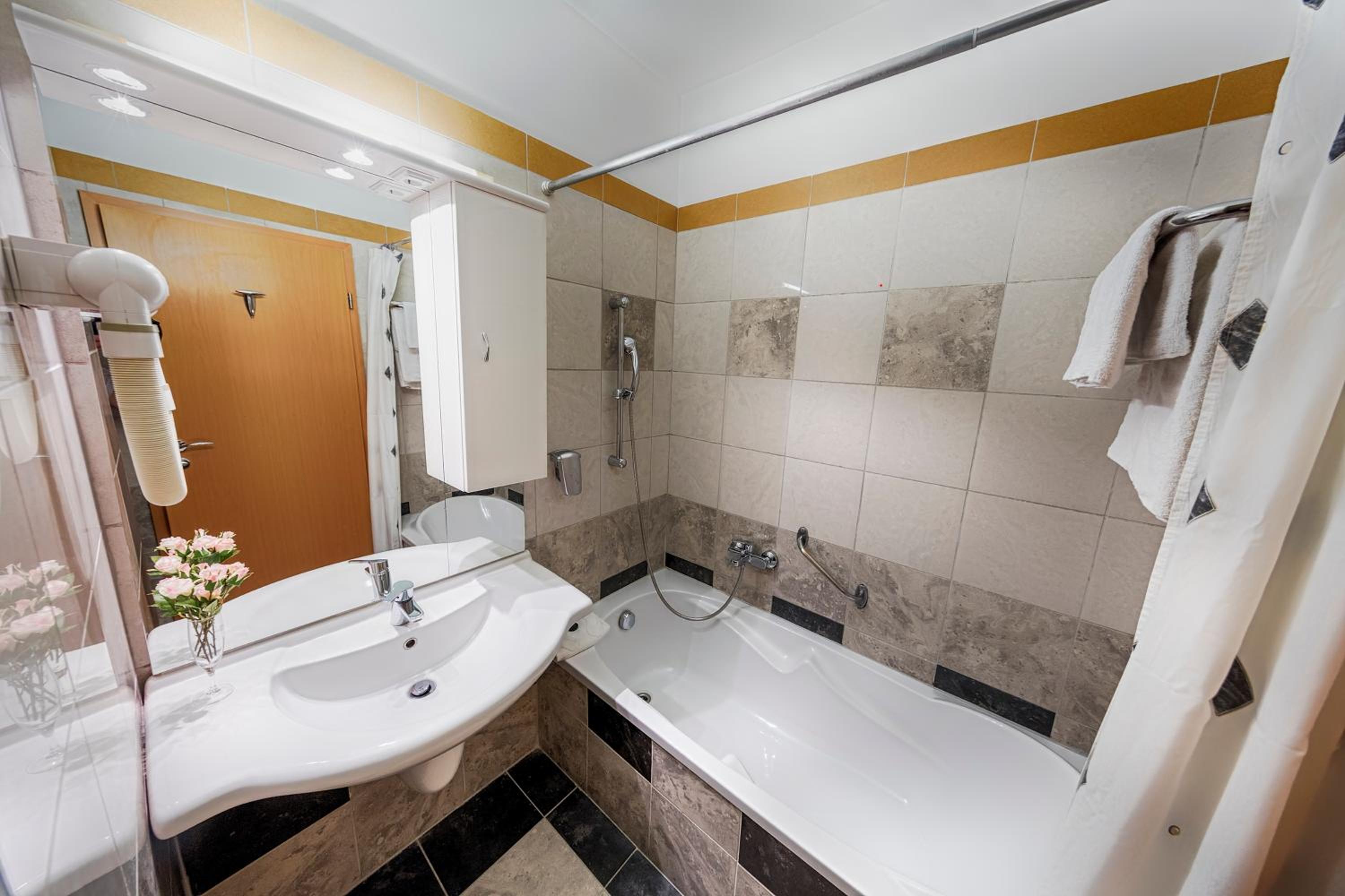Superior Double Room photo 2