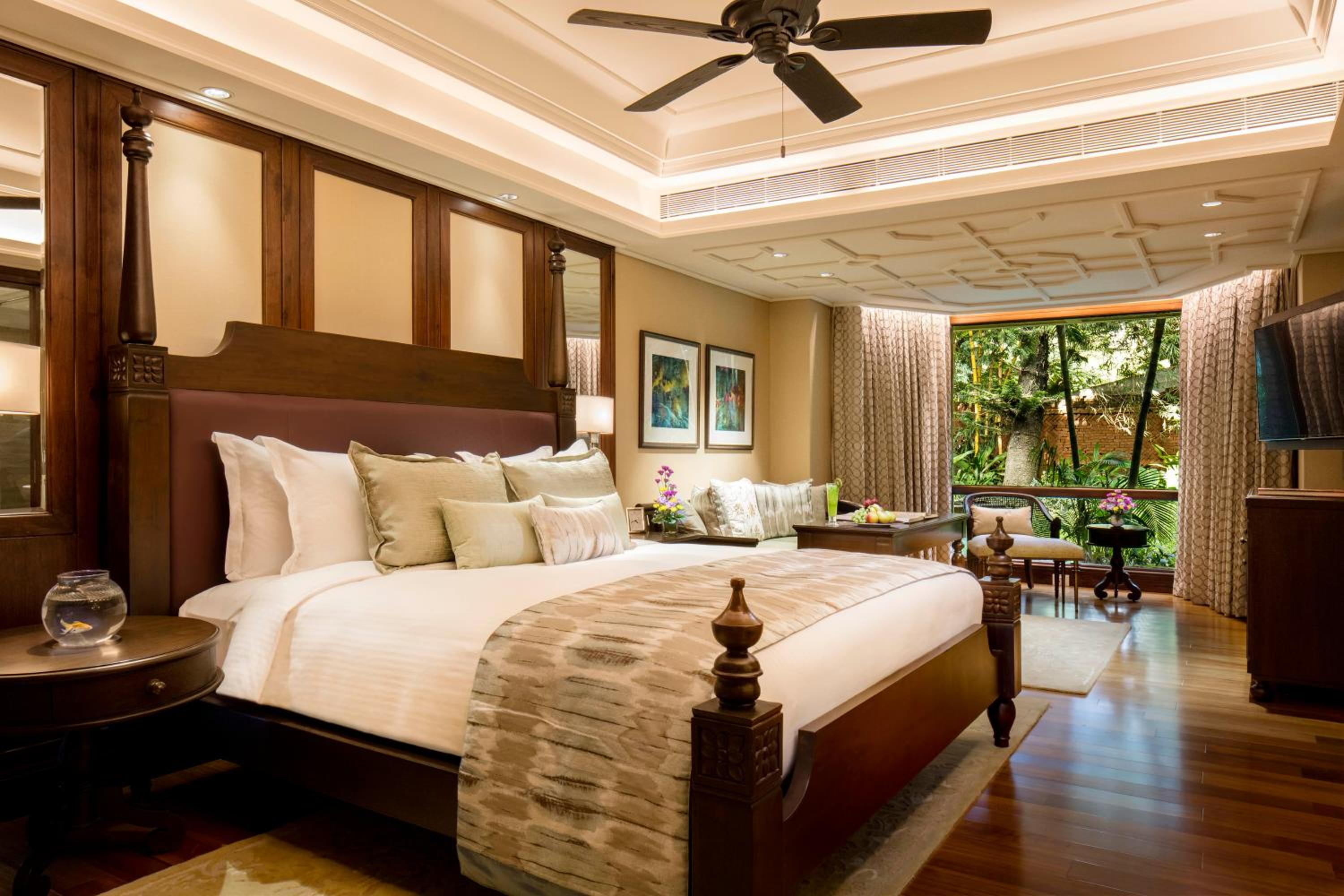 Taj Club Room - Photo 1
