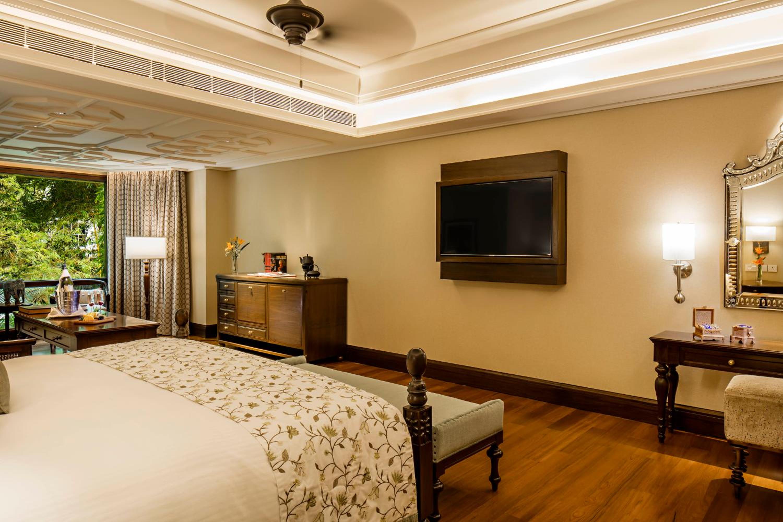 Taj Club Room - Photo 3