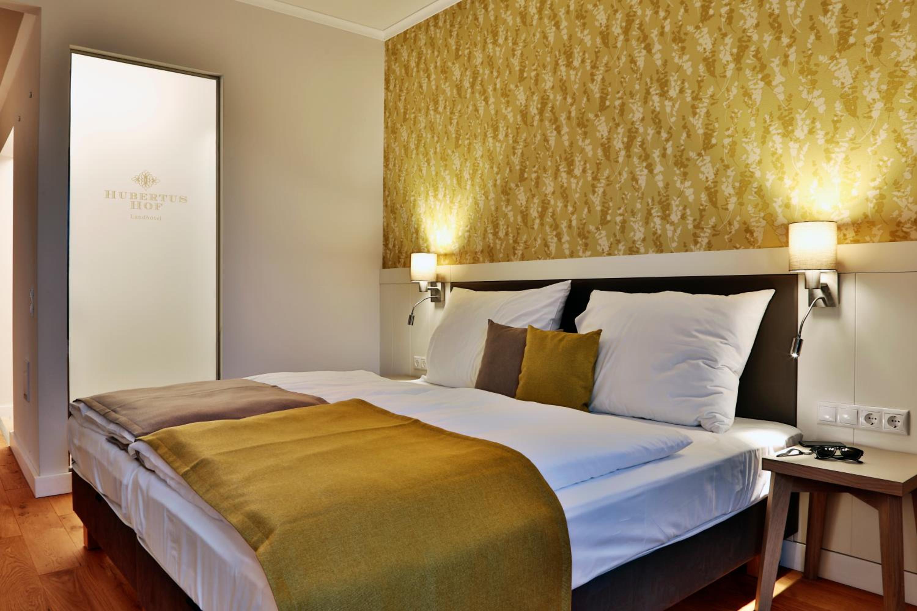 Double or Twin Room photo 3