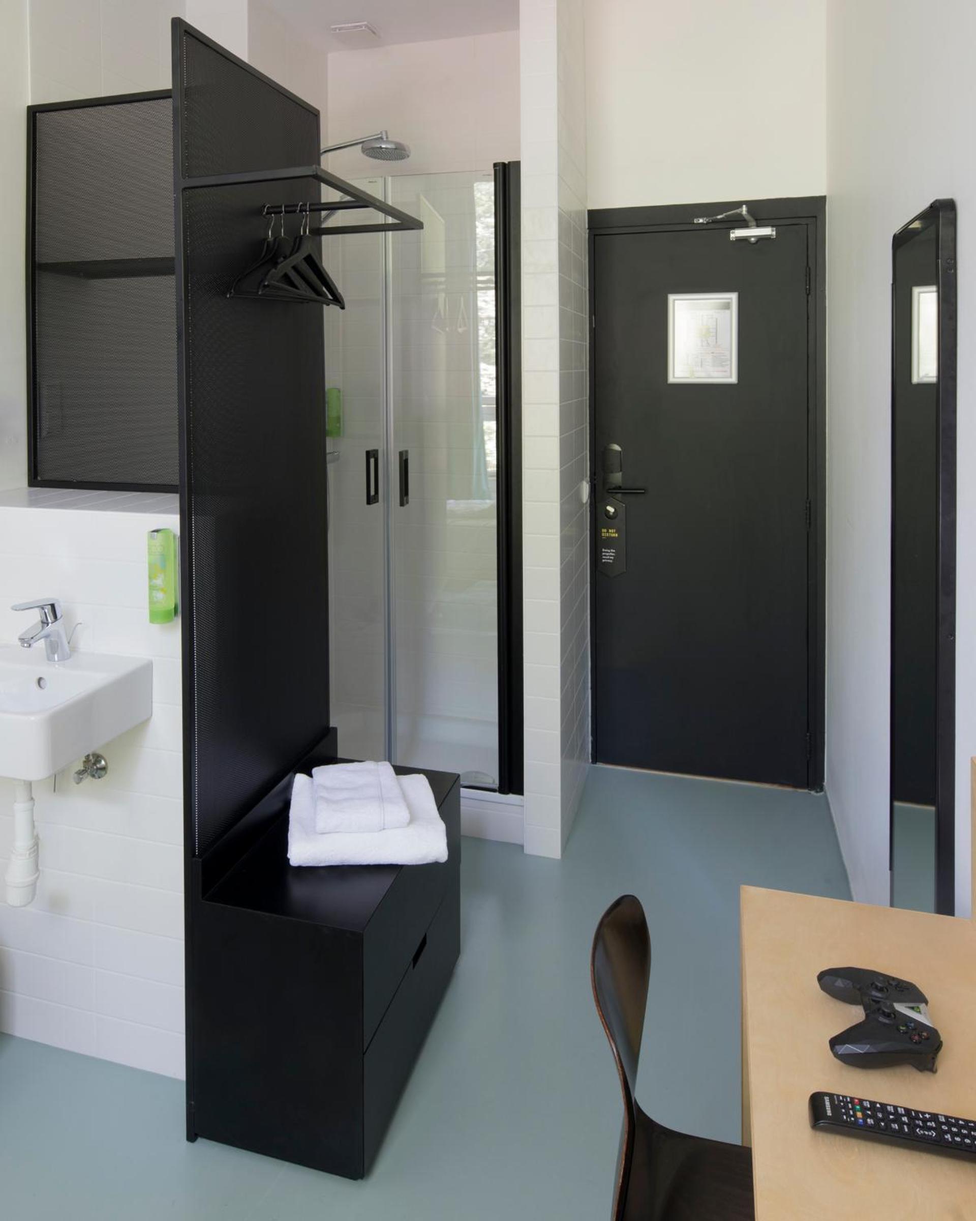 Single Room