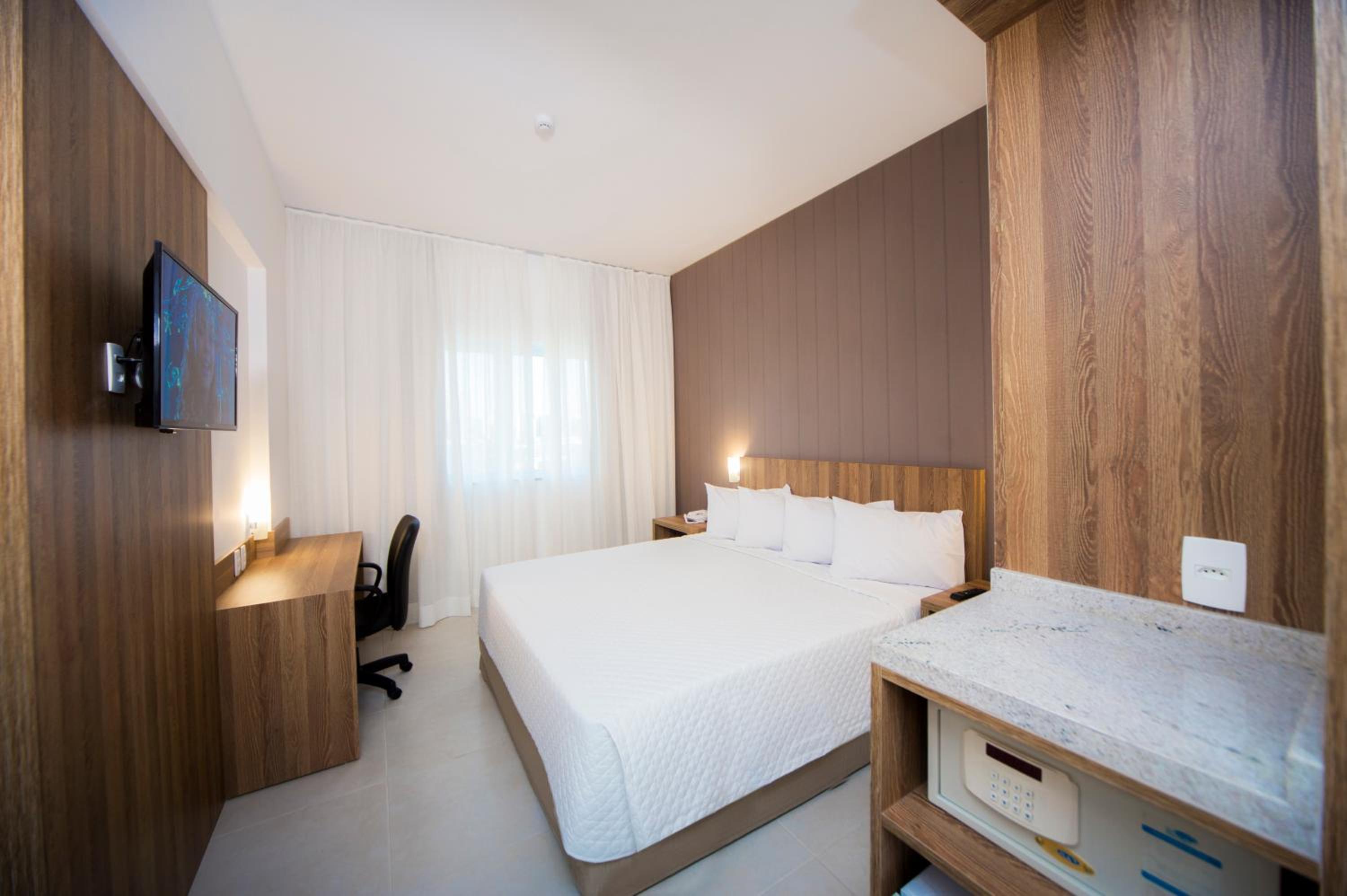 Double Room - Disability Access photo 1