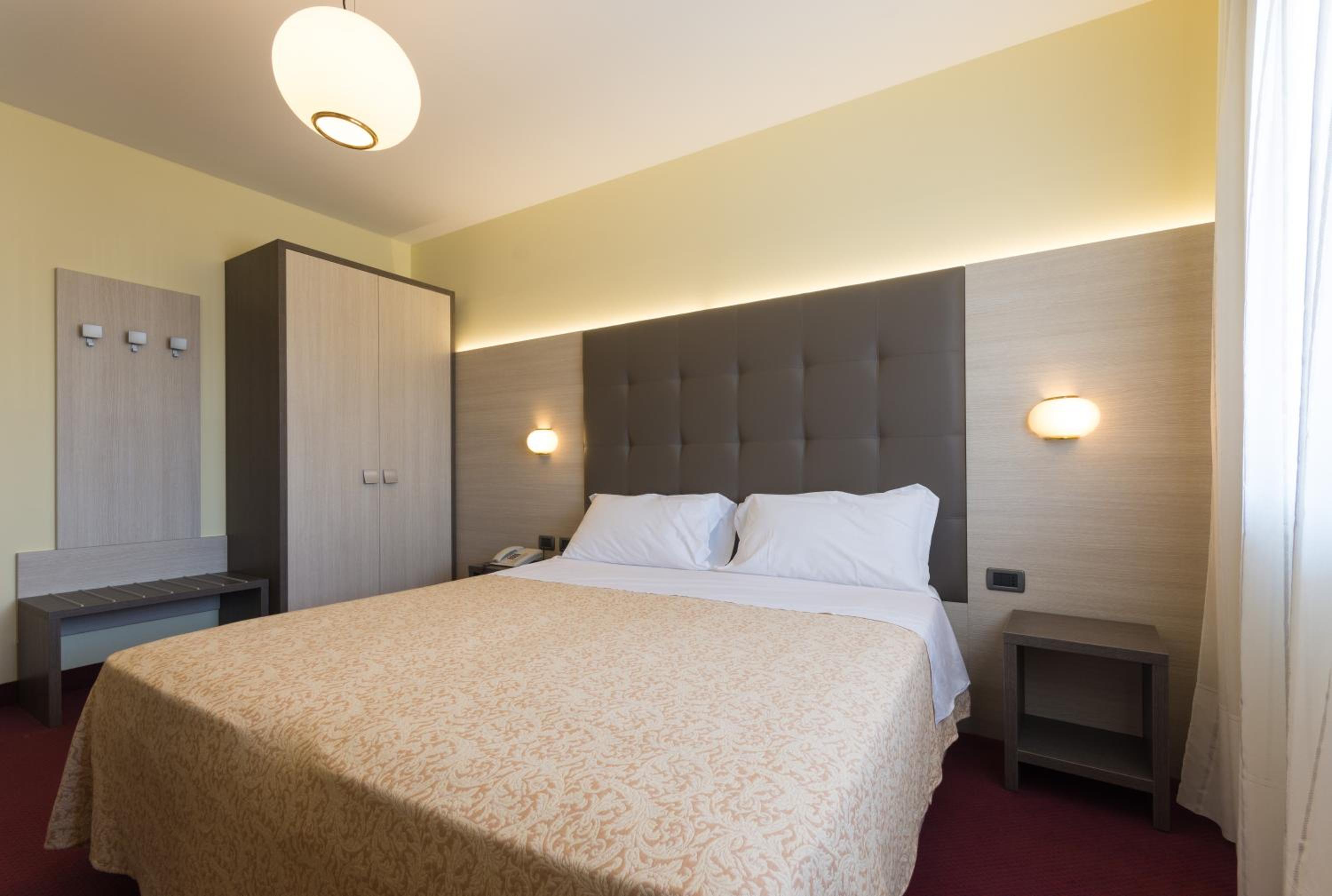 Deluxe Double Room with Spa
