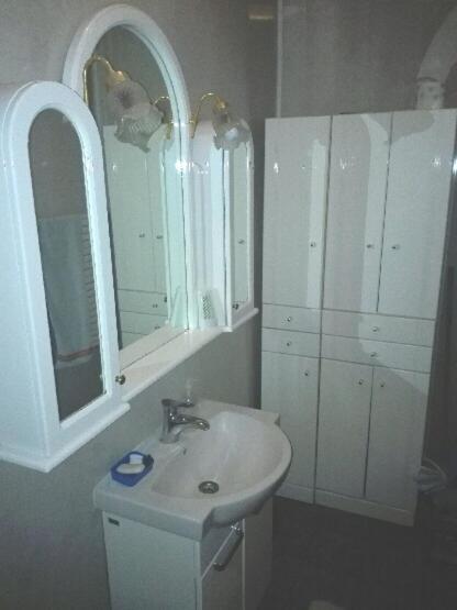 Apartment - Ground Floor - Photo 3