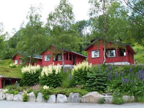 Two-Bedroom Cottage (4 Adults) photo 1