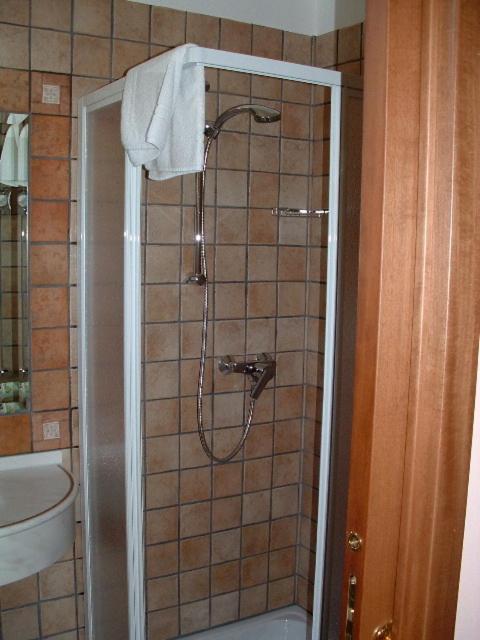 Double or Twin Room with Garden View photo 2