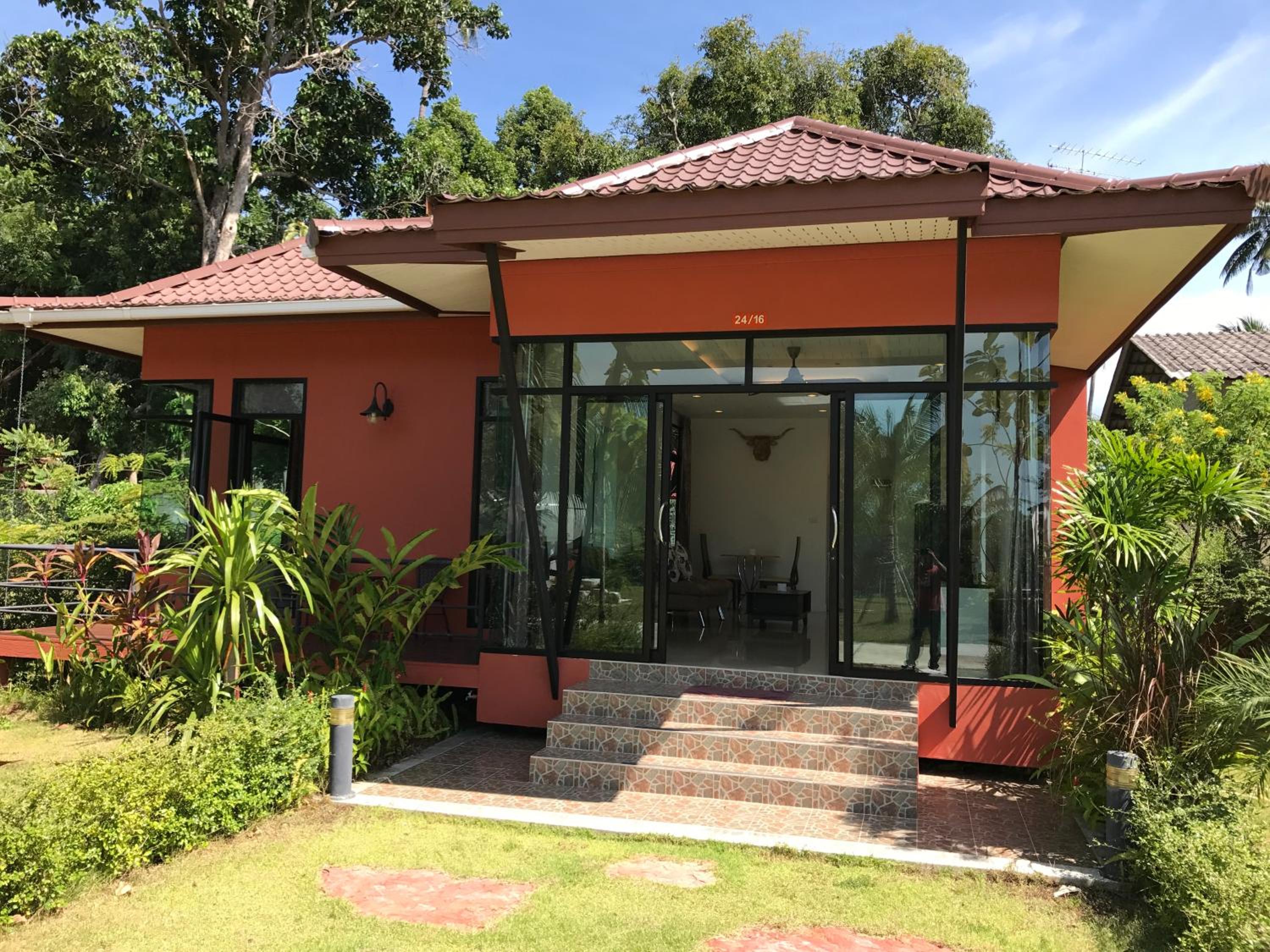 Villa with Garden View - Photo 5