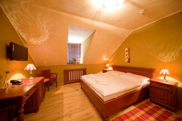 Double Room - Photo 6