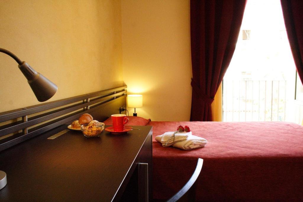 Single Room photo 2