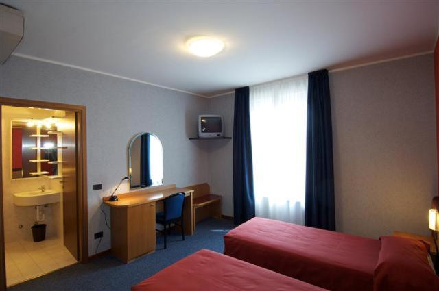 Comfort Double or Twin Room photo 1