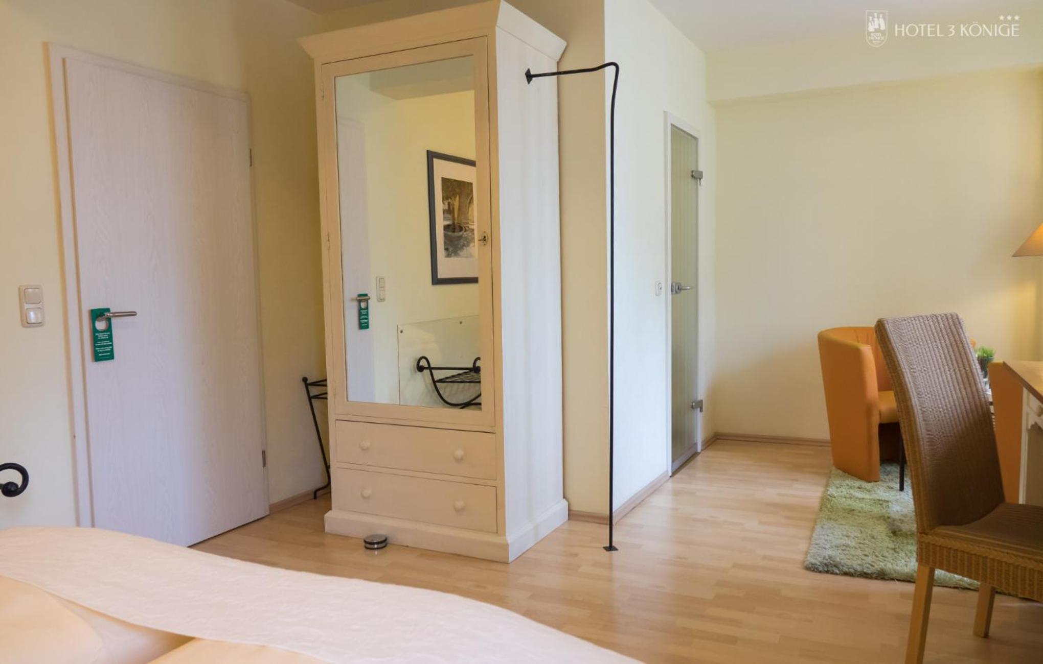 Business Double Room photo 3