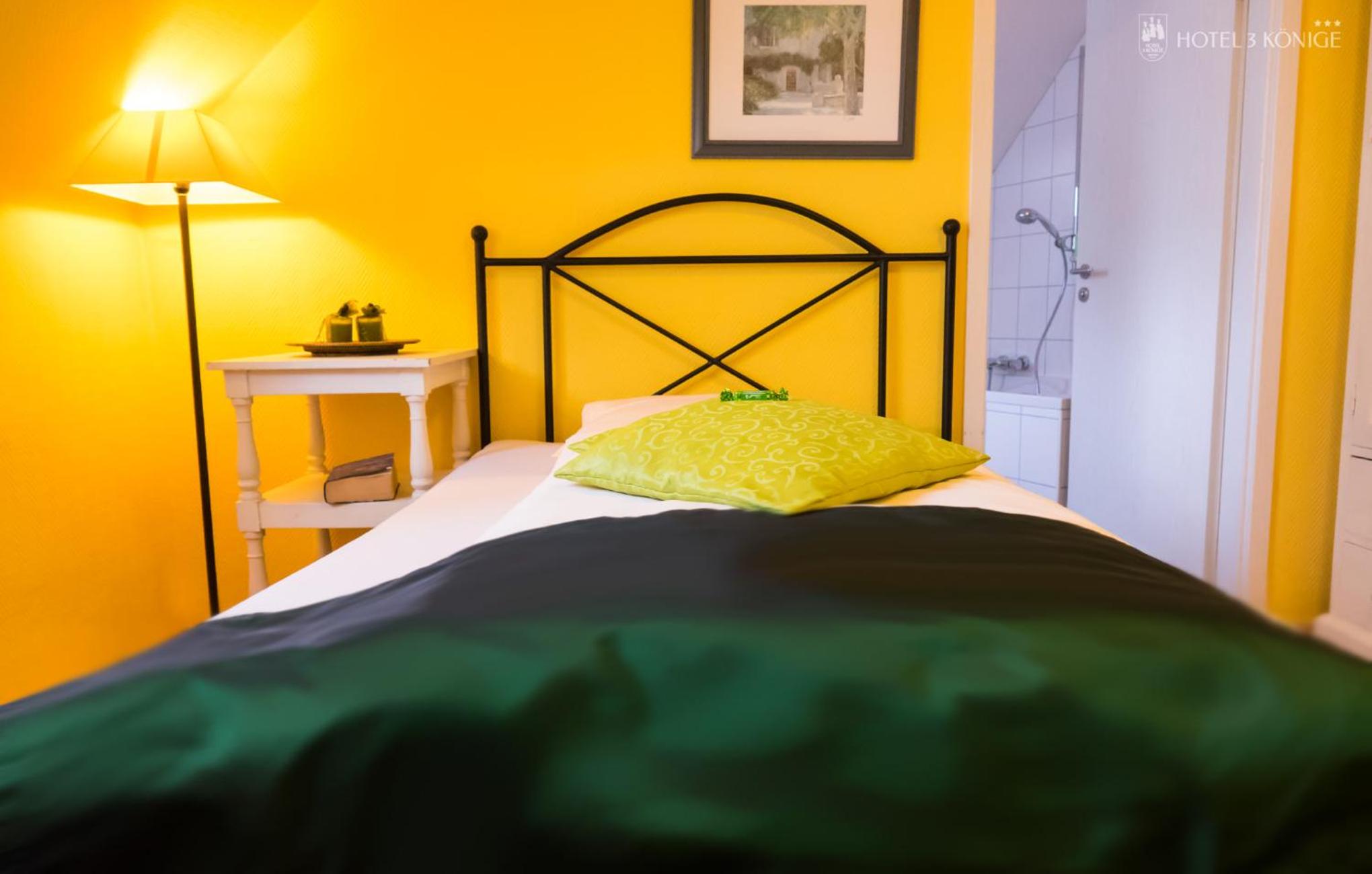 Single Room photo 2