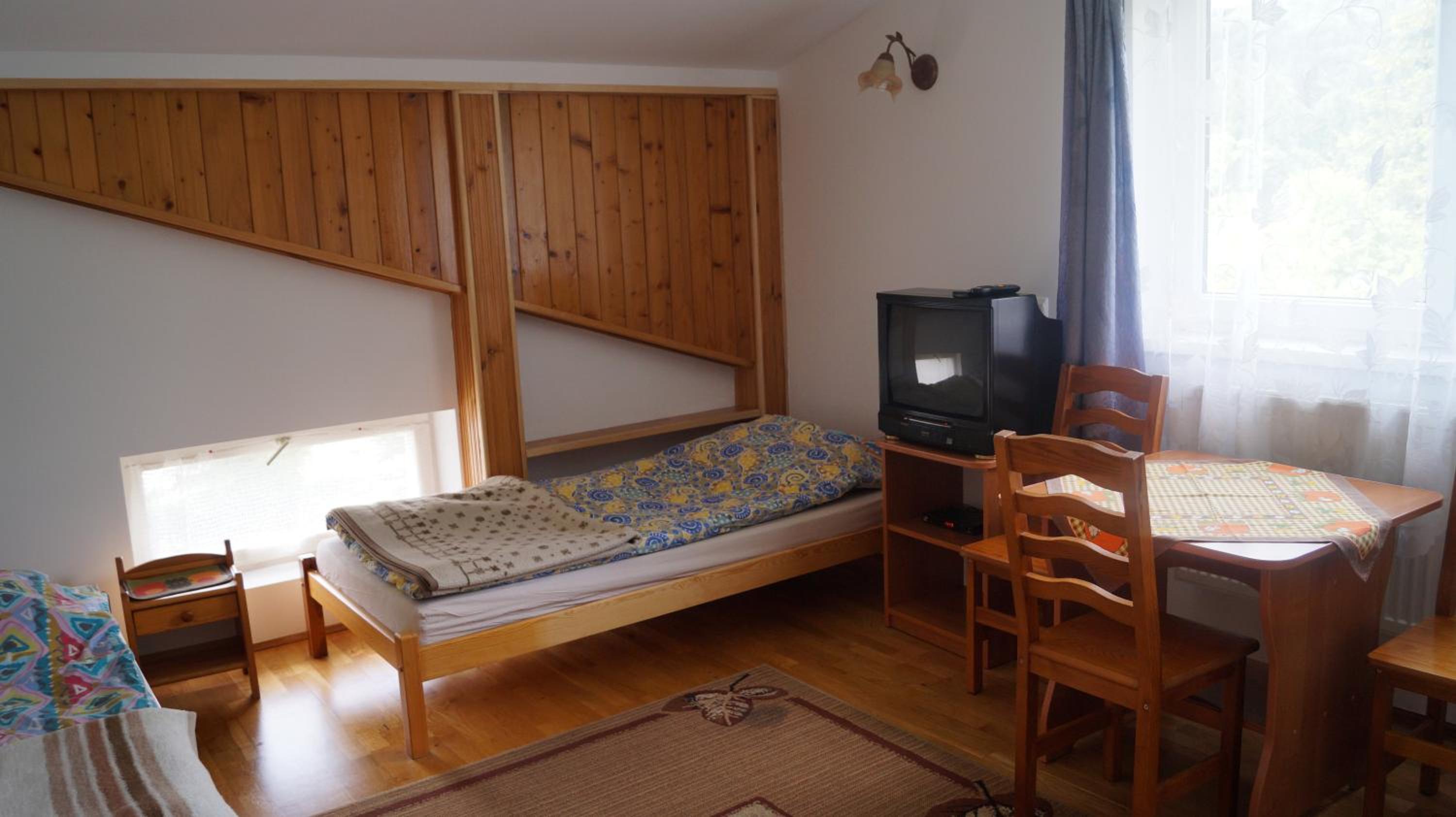 Basic Triple Room photo 1