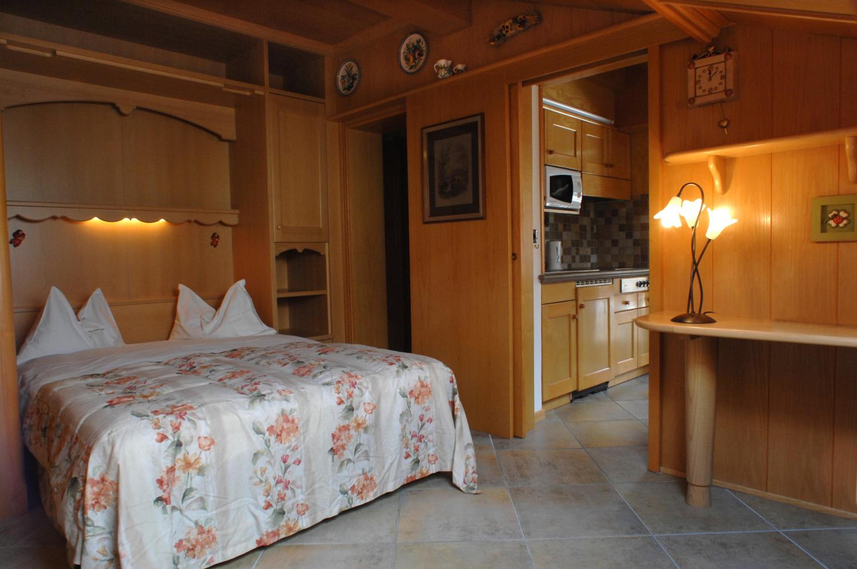 One-Bedroom Apartment (2 Adults) photo 2
