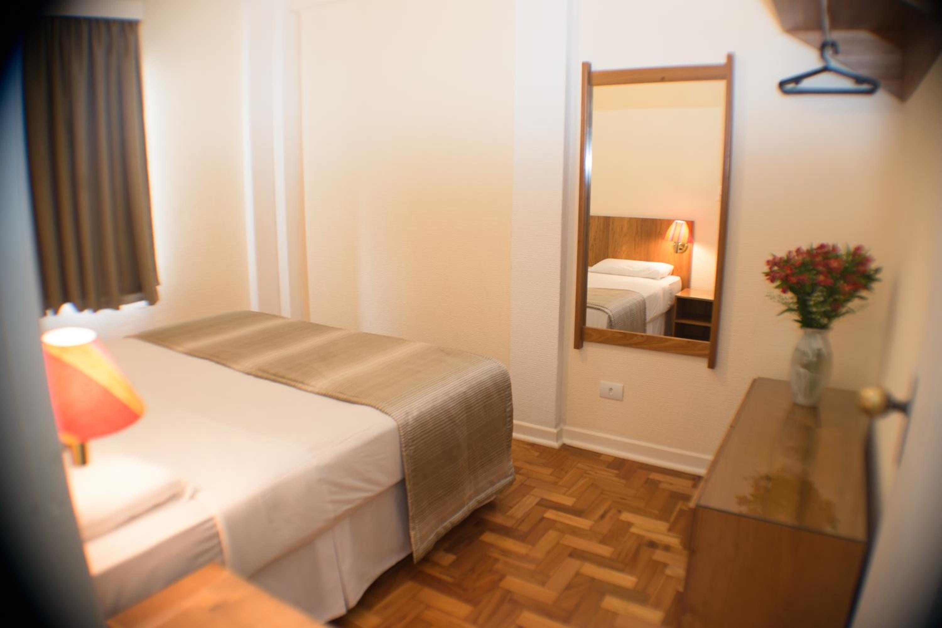 Superior Suite - Photo 6