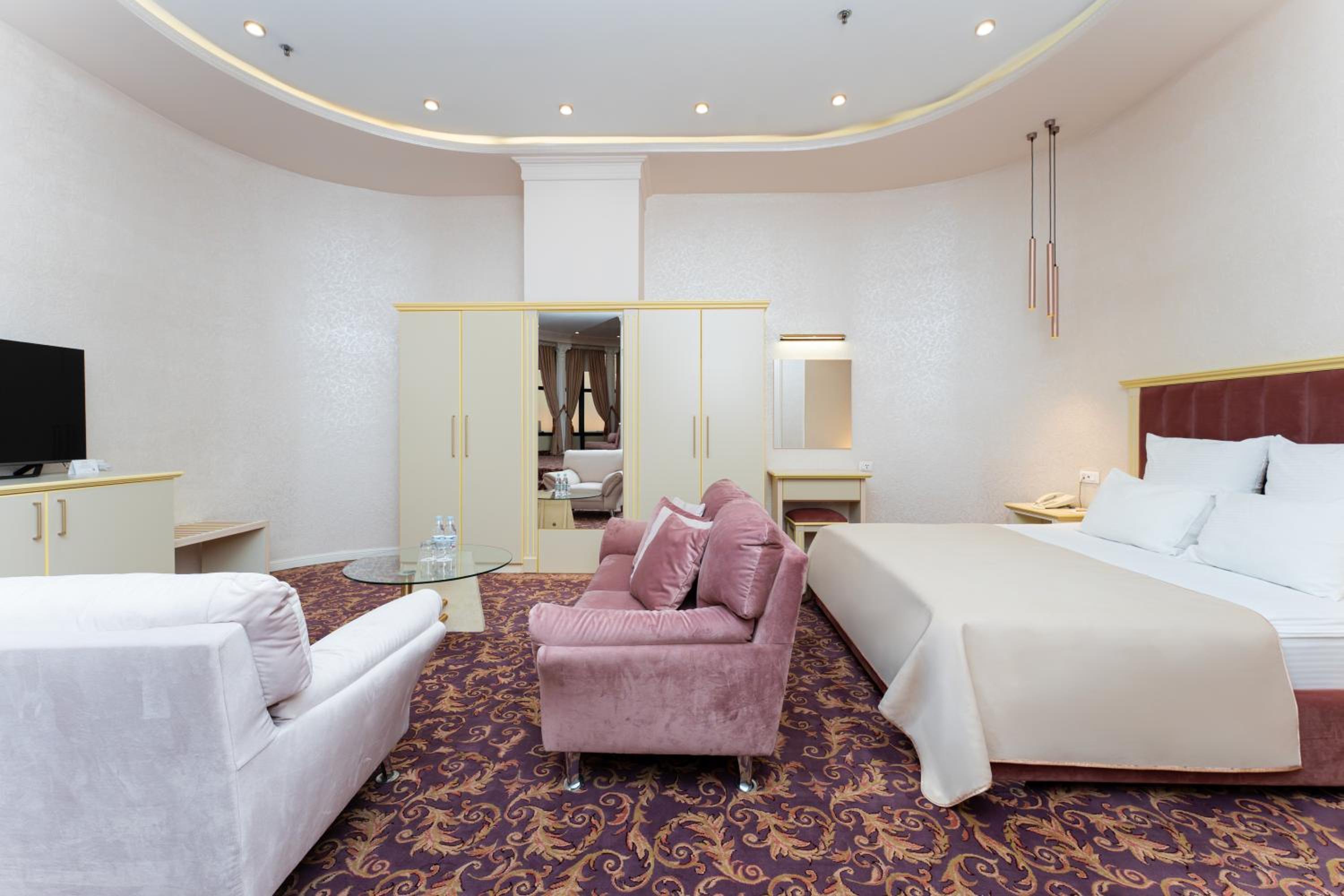 Executive Suite, photo 6