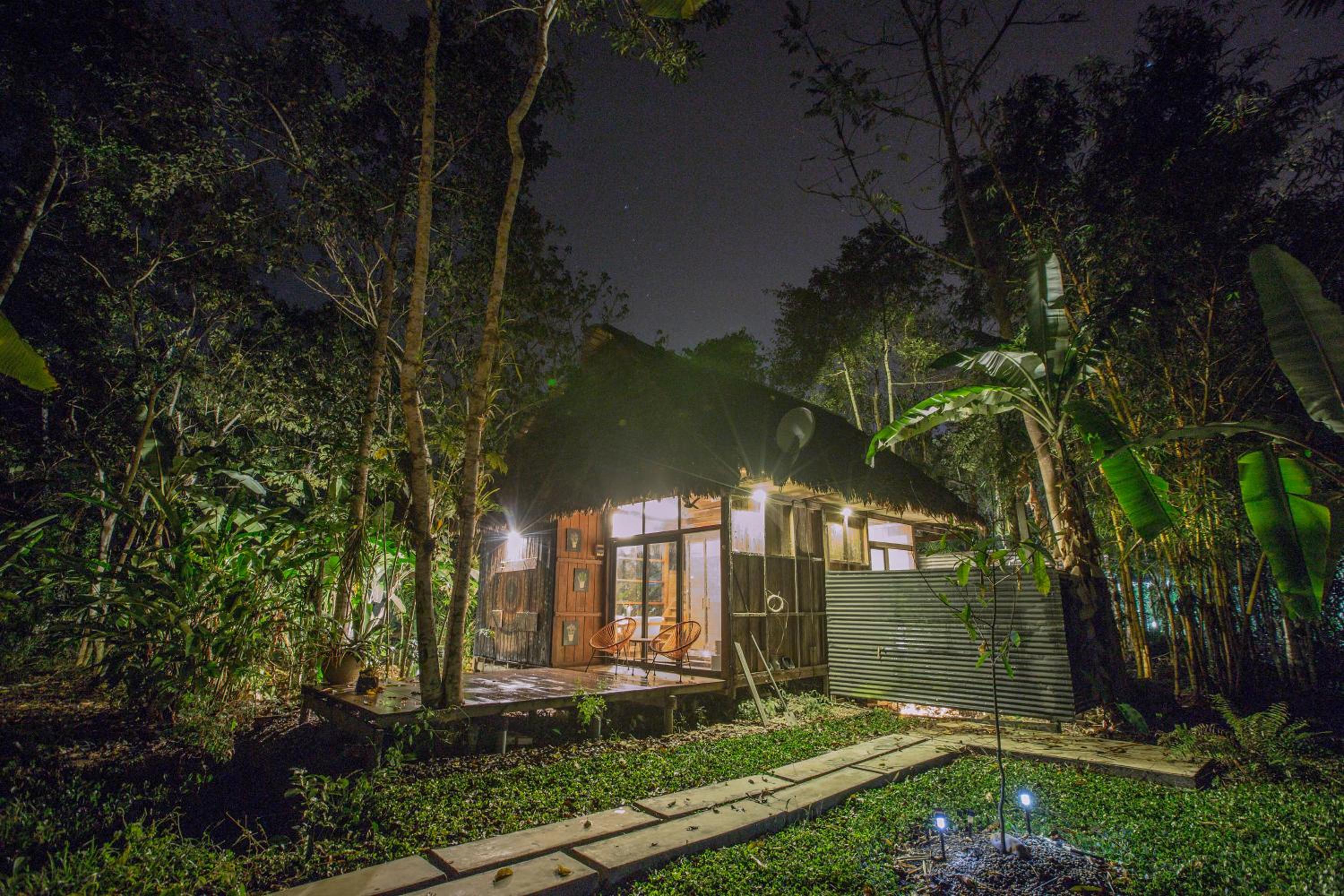 Superior Bungalow - Photo 10