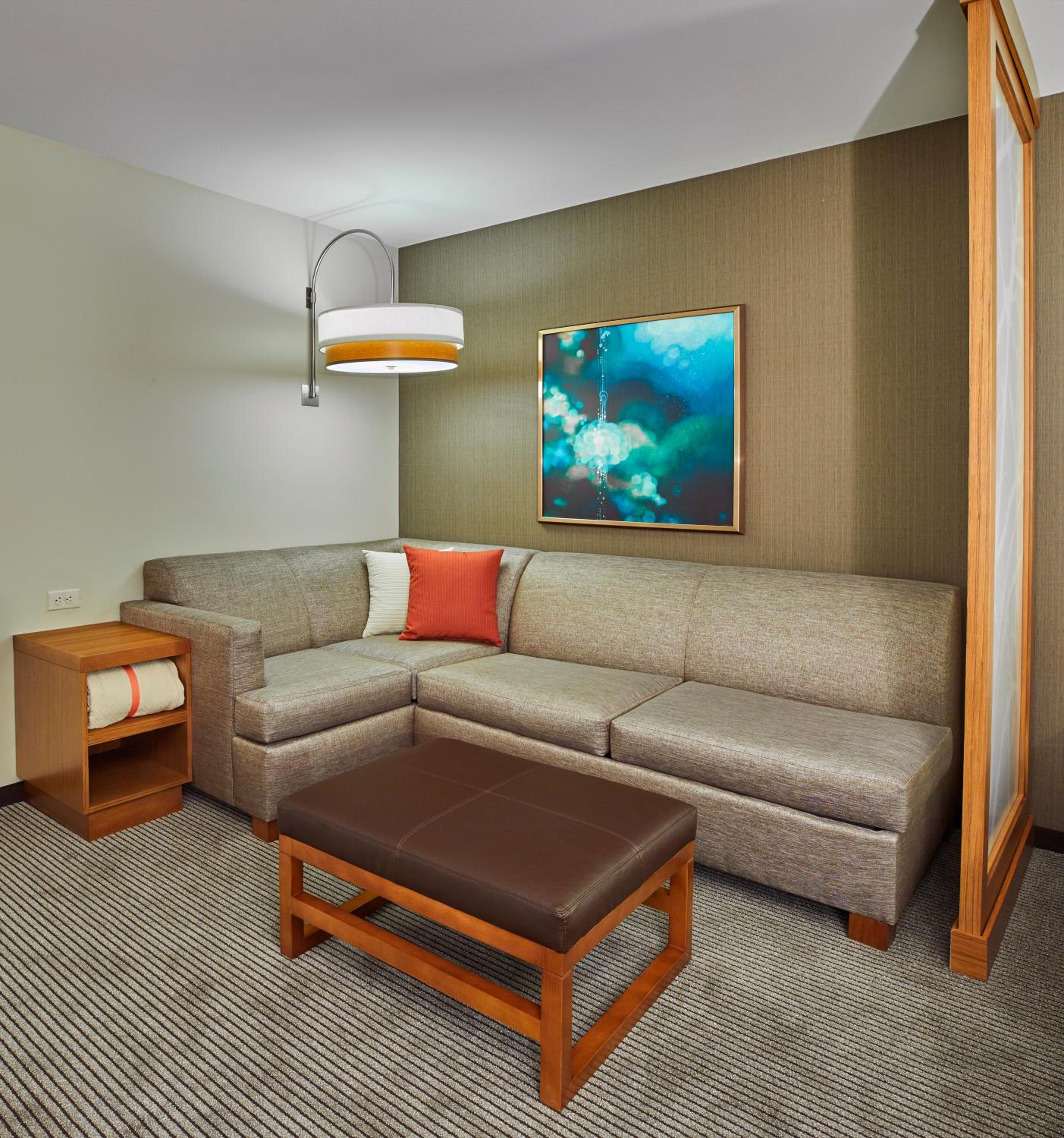 Queen Room with Two Queen Beds, Sofa Bed and Roll-in Shower - Disability Access photo 2