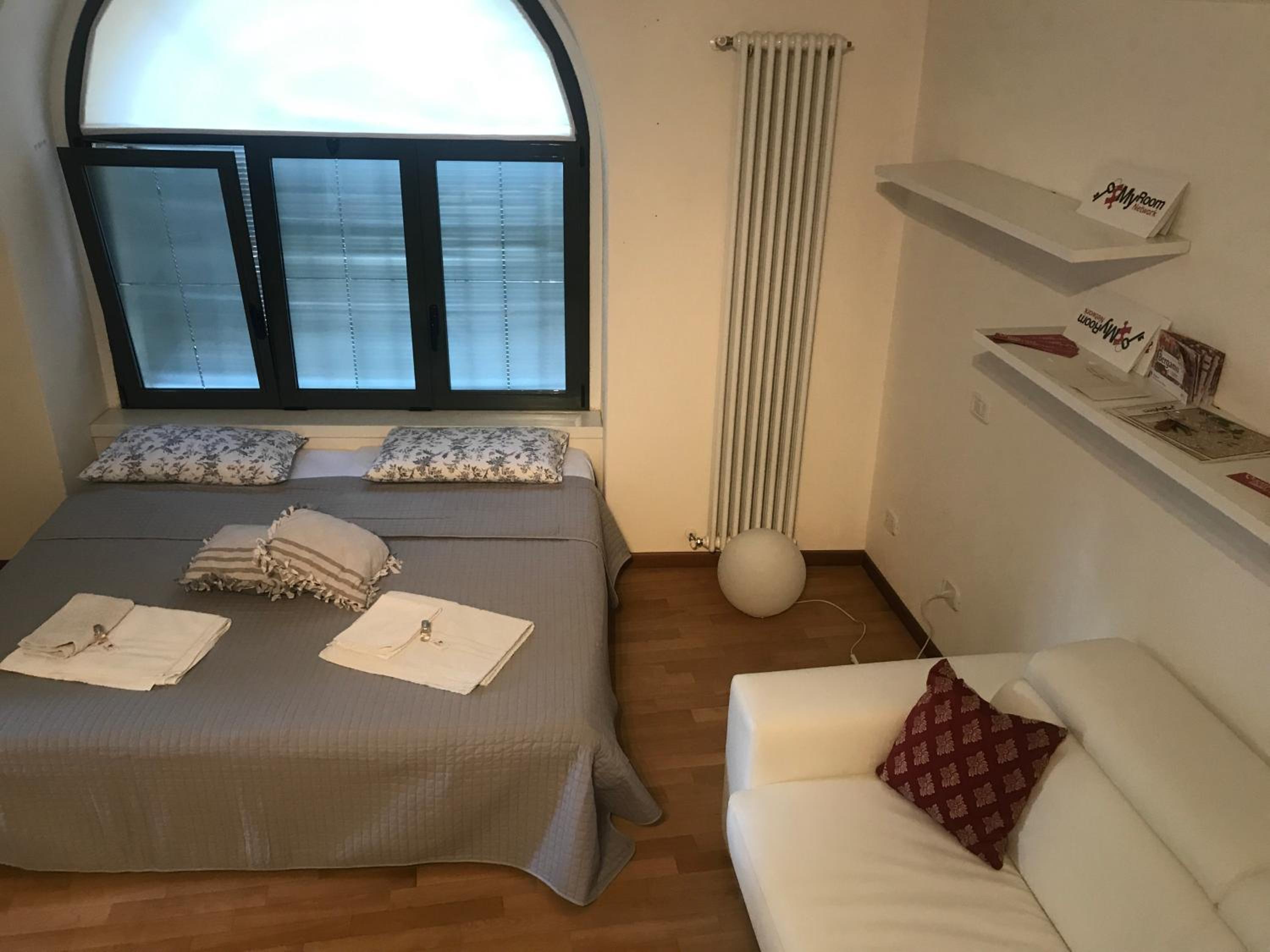 Apartment - Photo 5