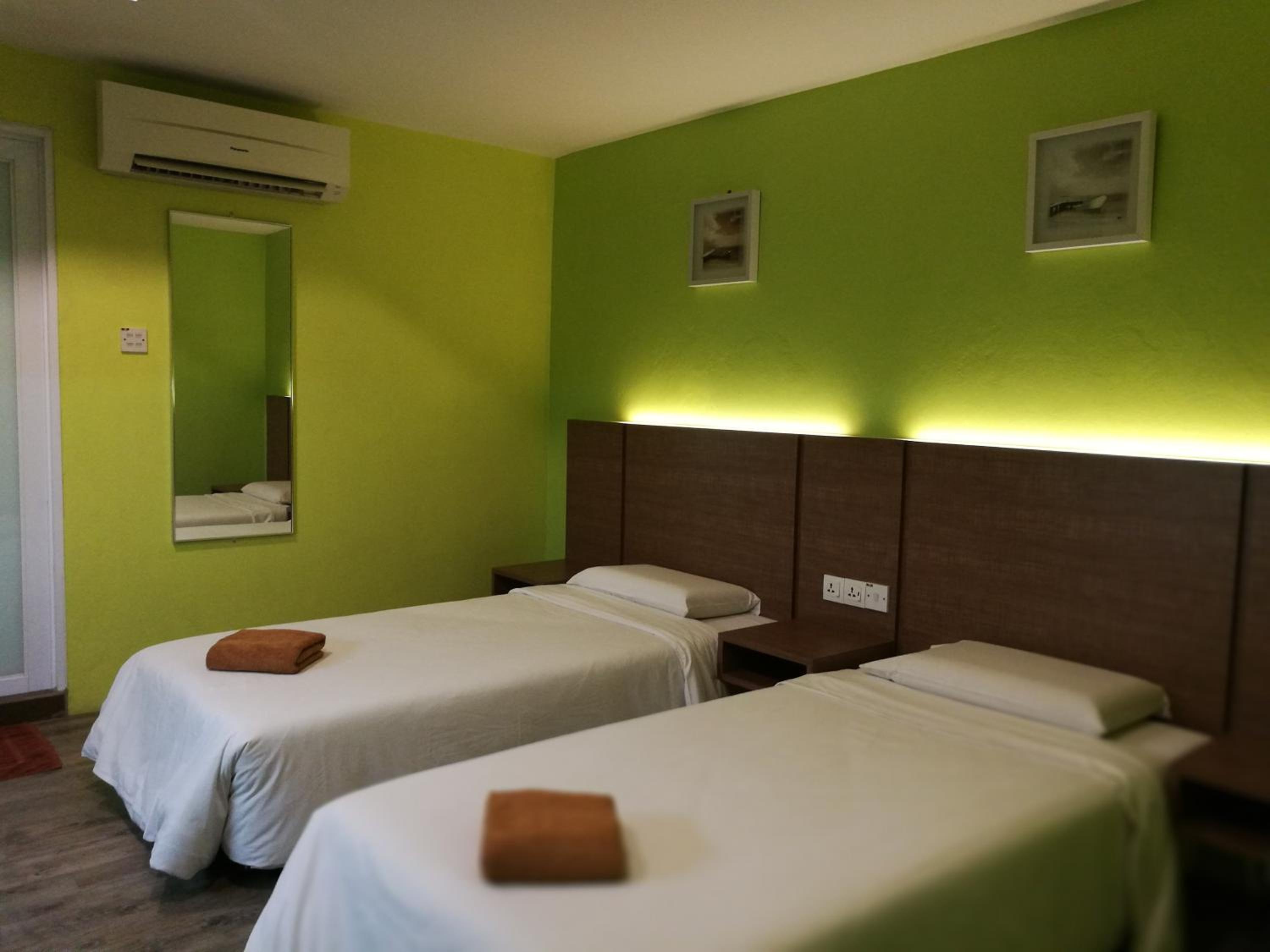 Standard Twin Room photo 1