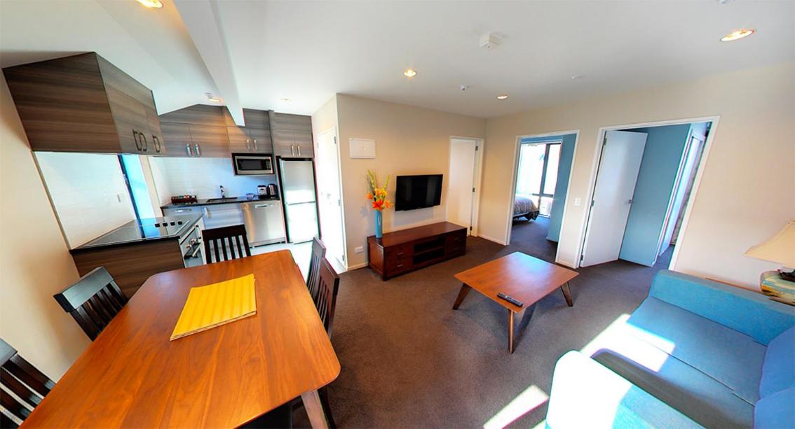 Deluxe Two-Bedroom Apartment photo 1