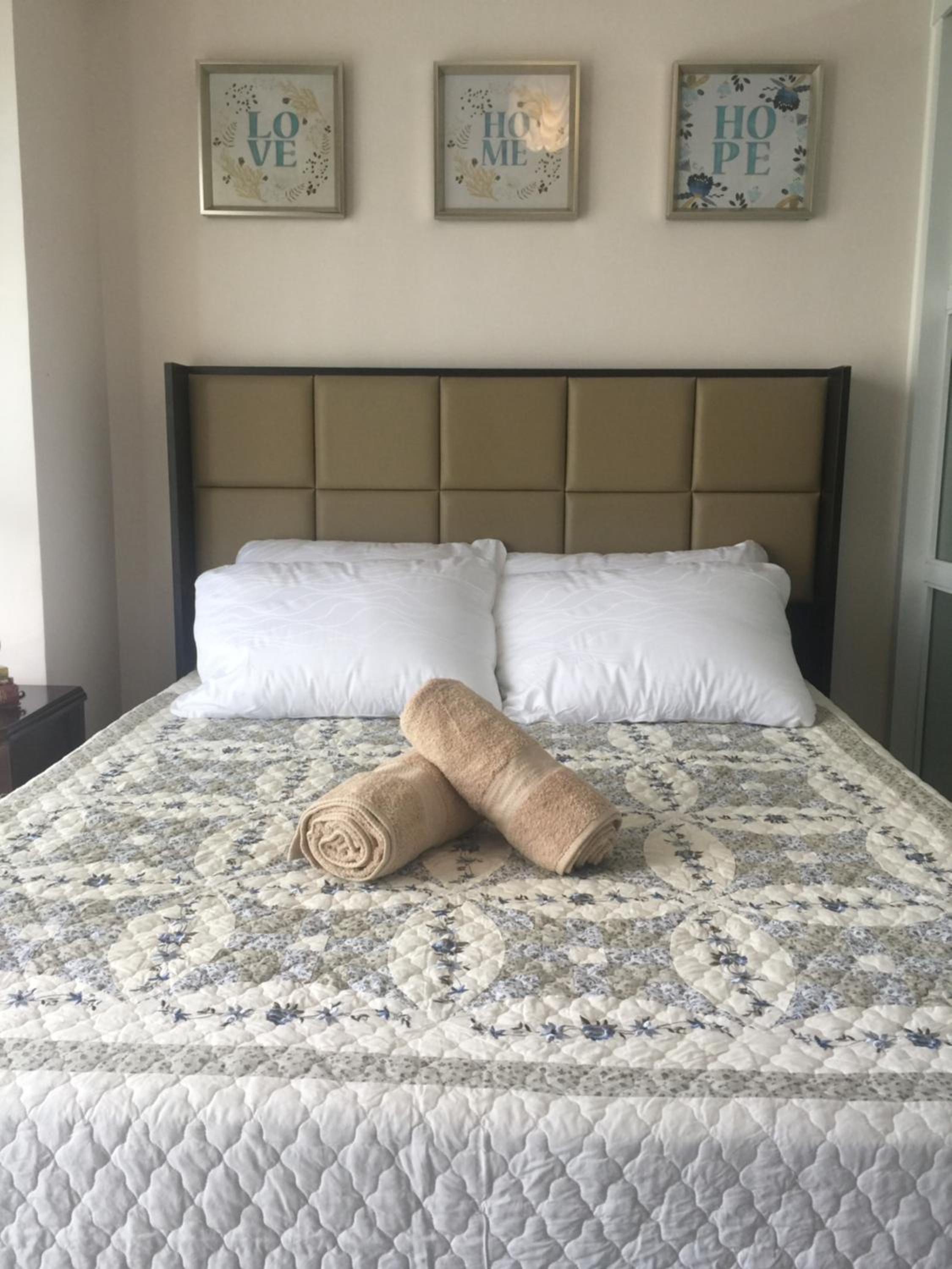 Apartment photo 1