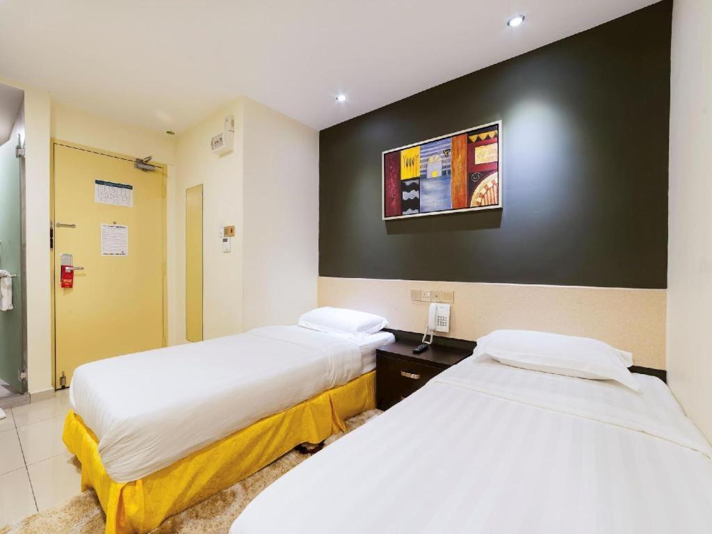 Superior Twin Room - No Window