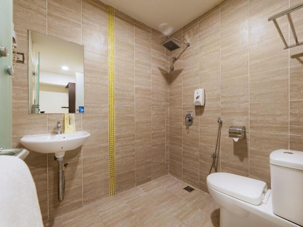 Superior Double Room - No Window photo 2