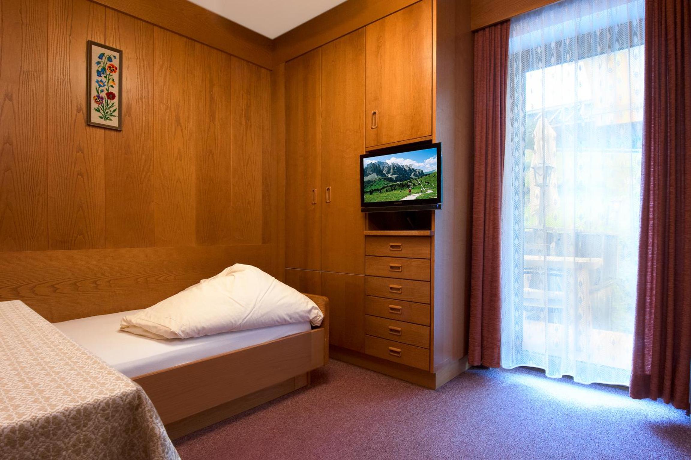 Single Room With Balcony