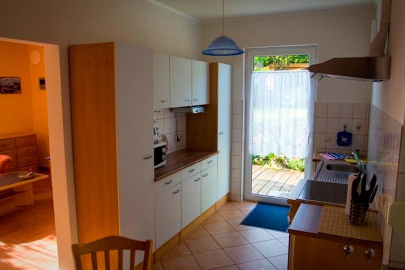 Apartment with Terrace photo 3