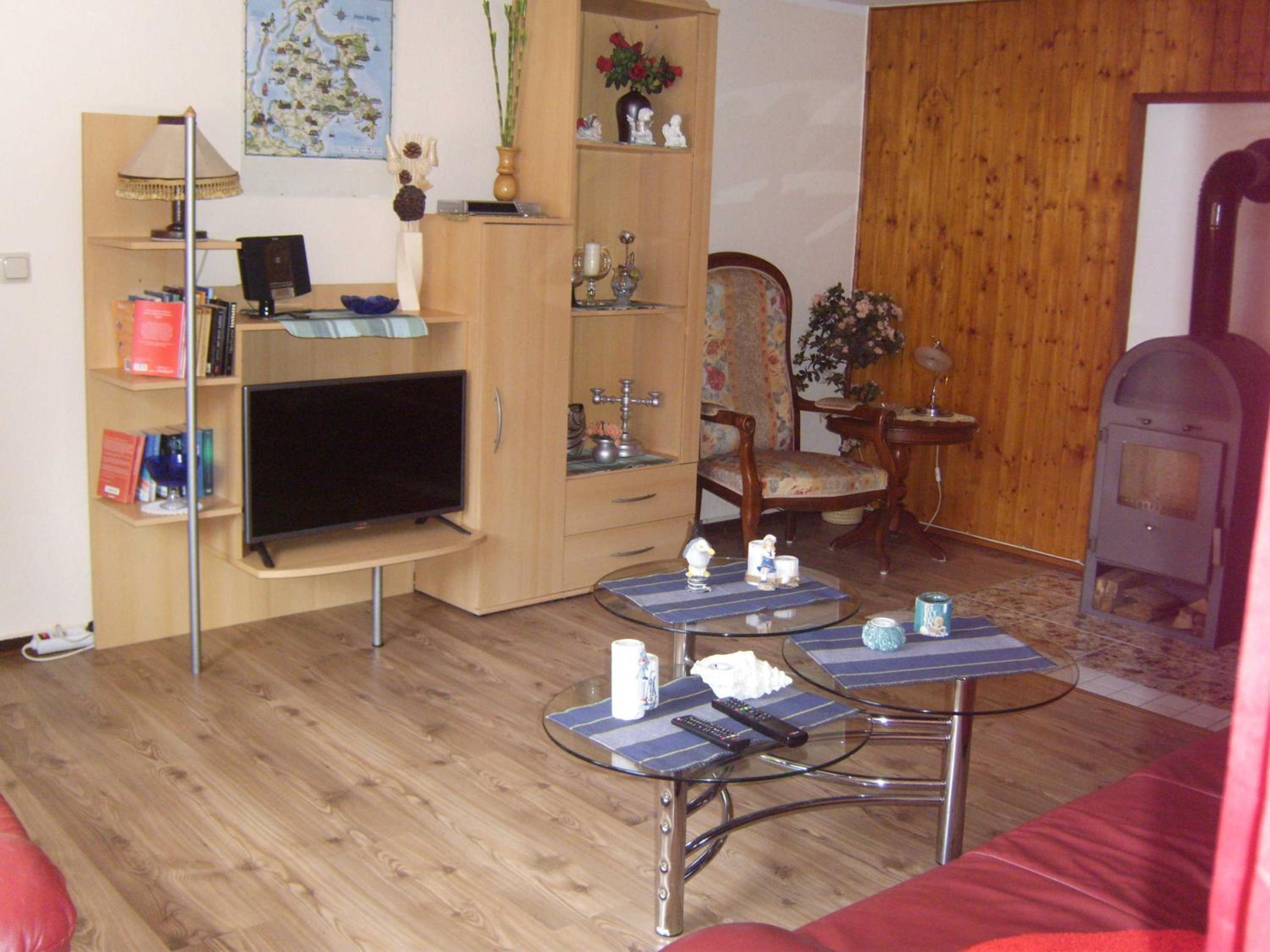 One-Bedroom House photo 2