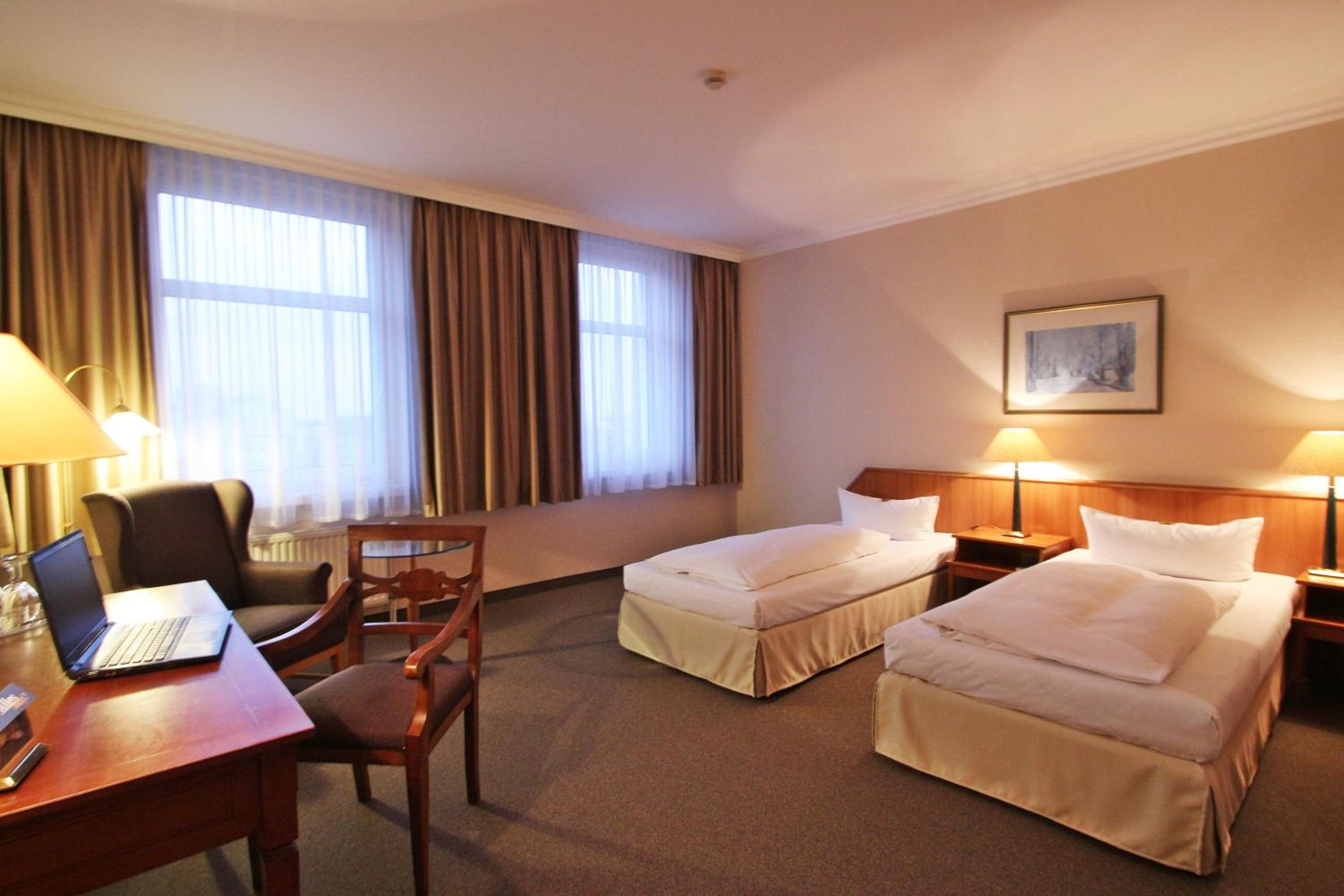 Double Room - Photo 5