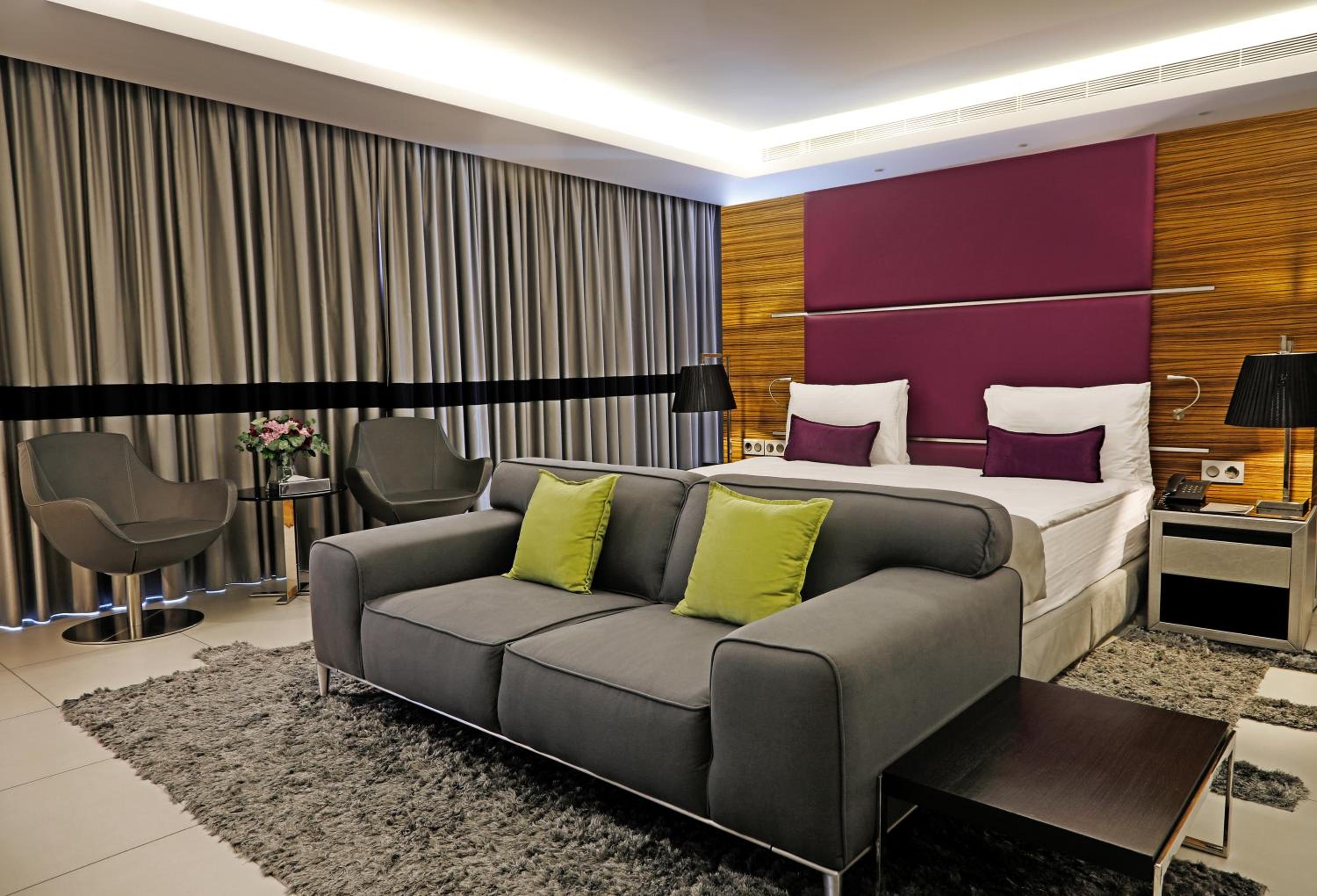 Junior Suite Partial Sea View photo 1