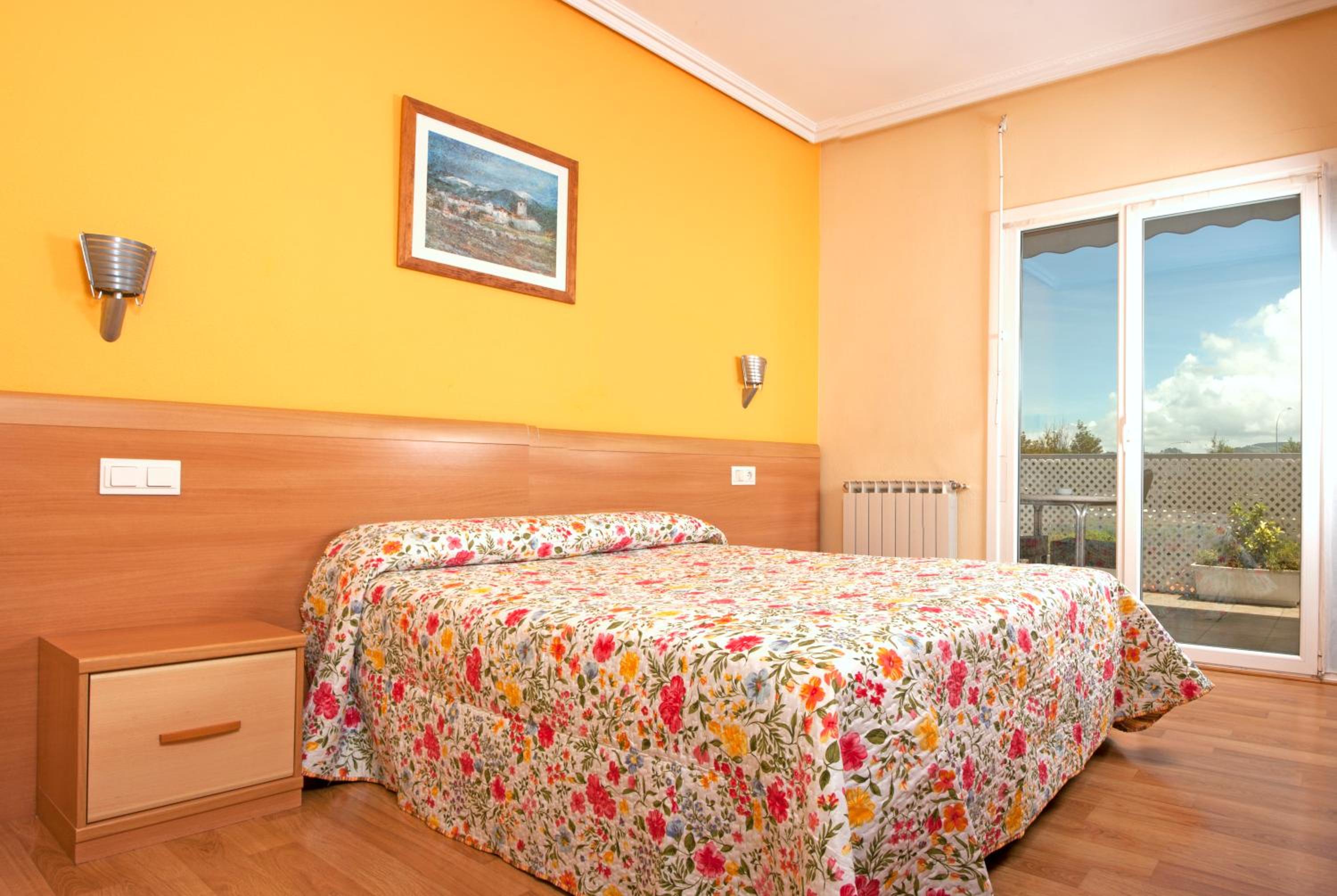 Habitación Doble con Baño Privado