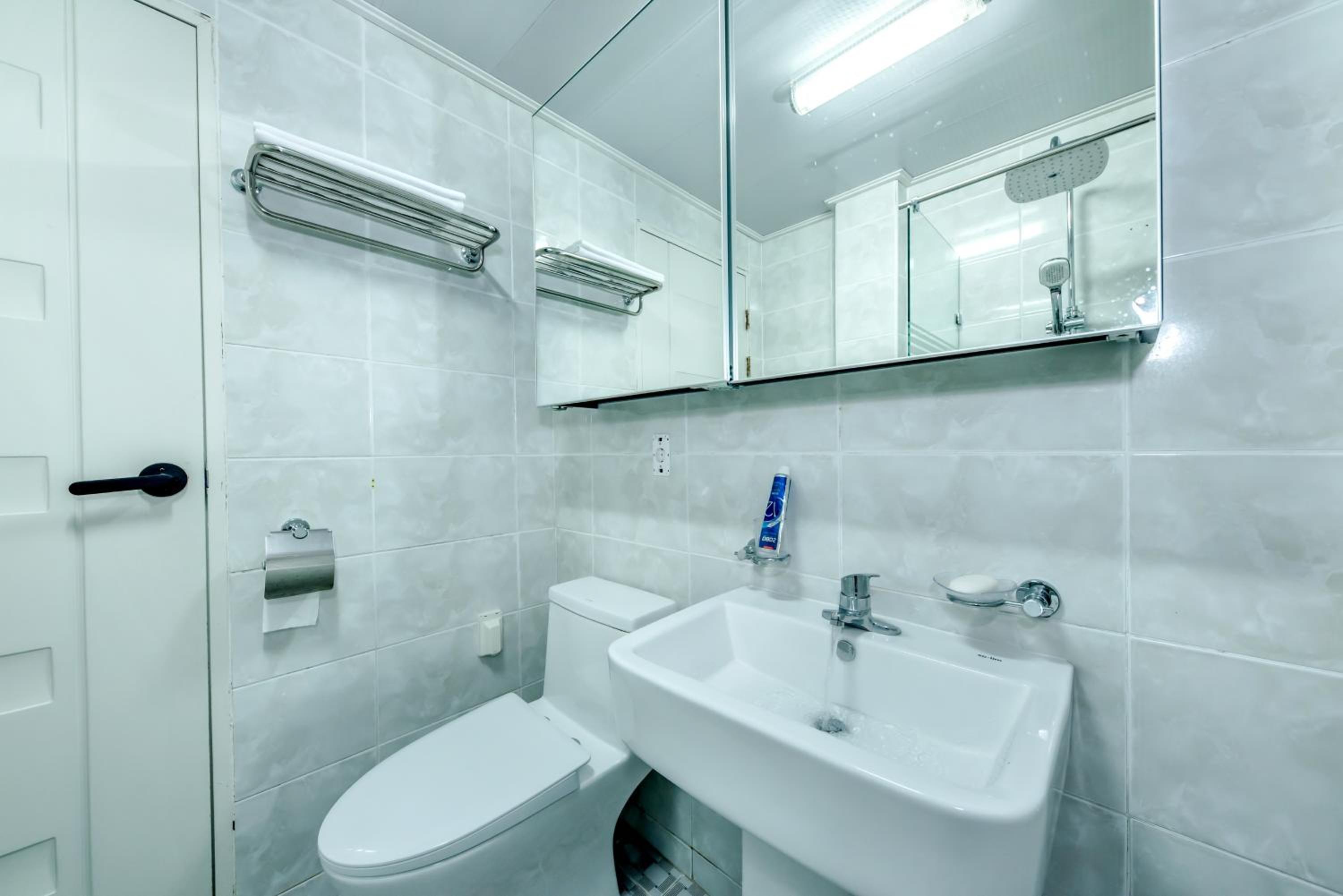 Standard Double Room photo 3