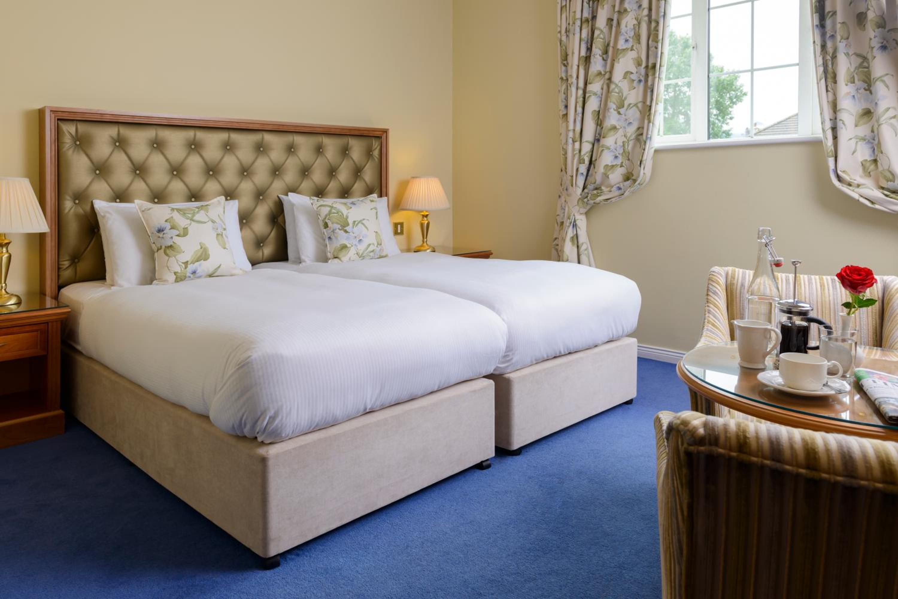 Twin Room - Photo 2