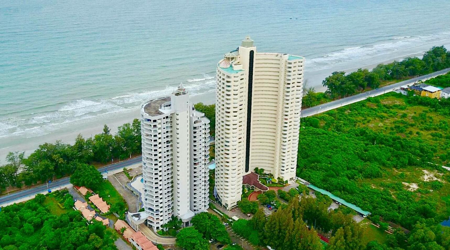 Apartment with Sea View - Photo 31