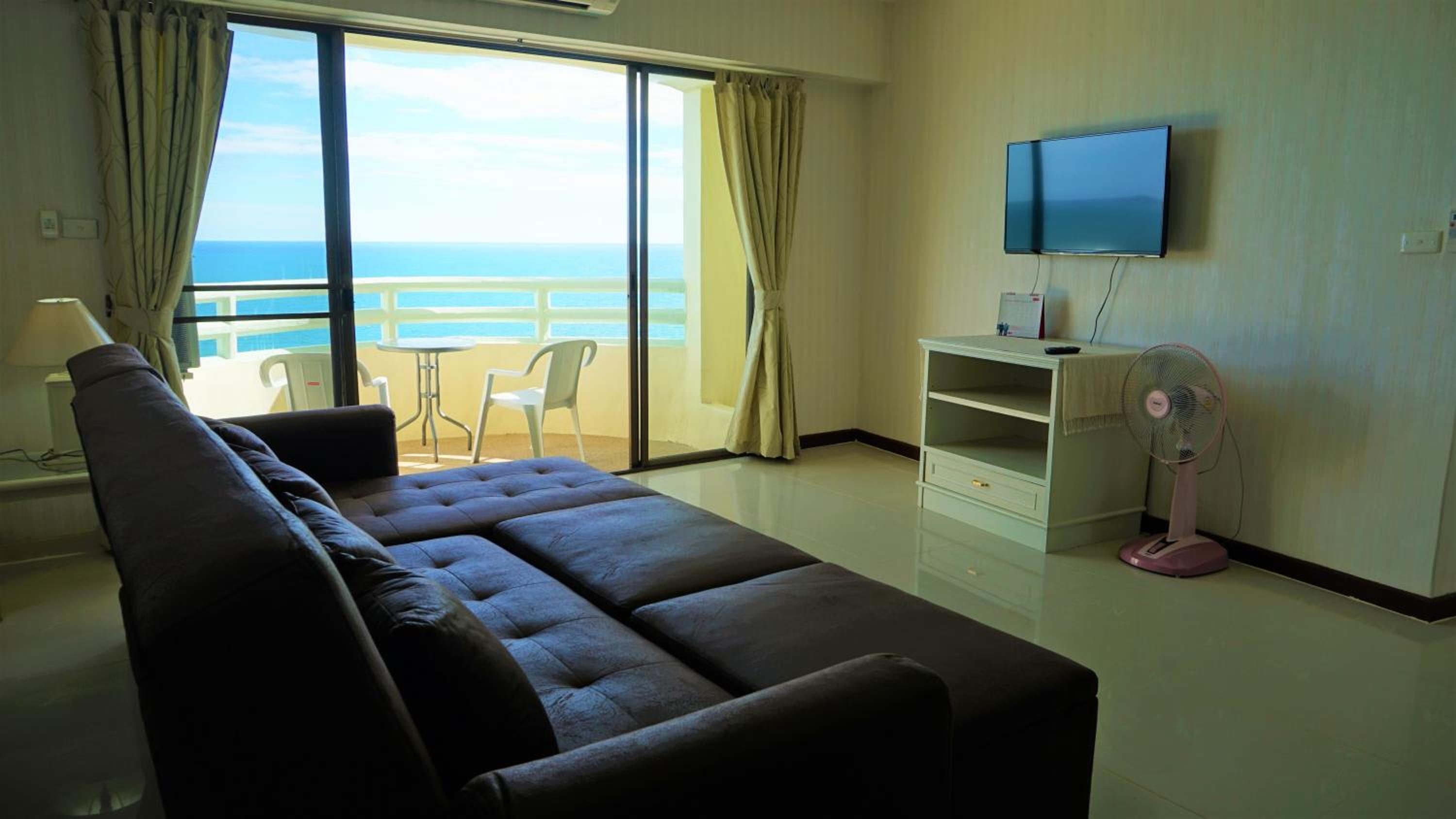 Apartment with Sea View - Photo 43