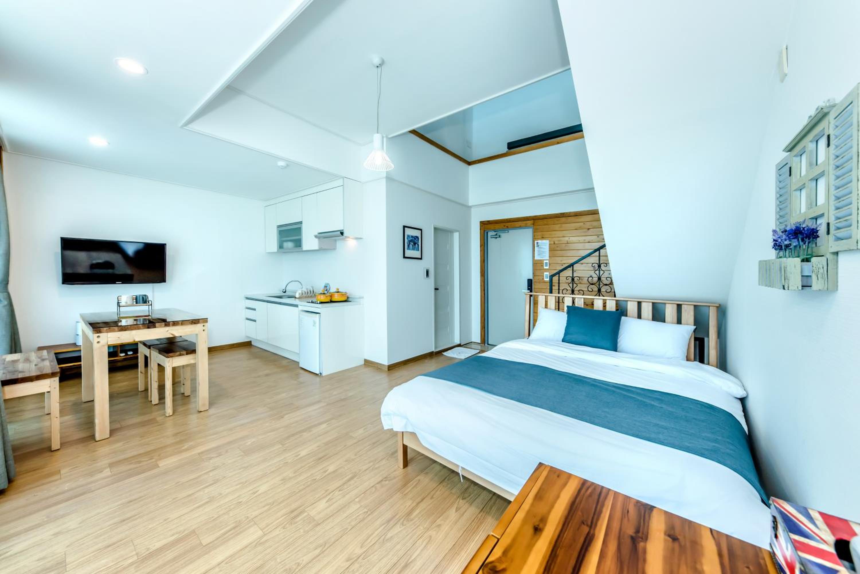 Duplex Studio photo 2
