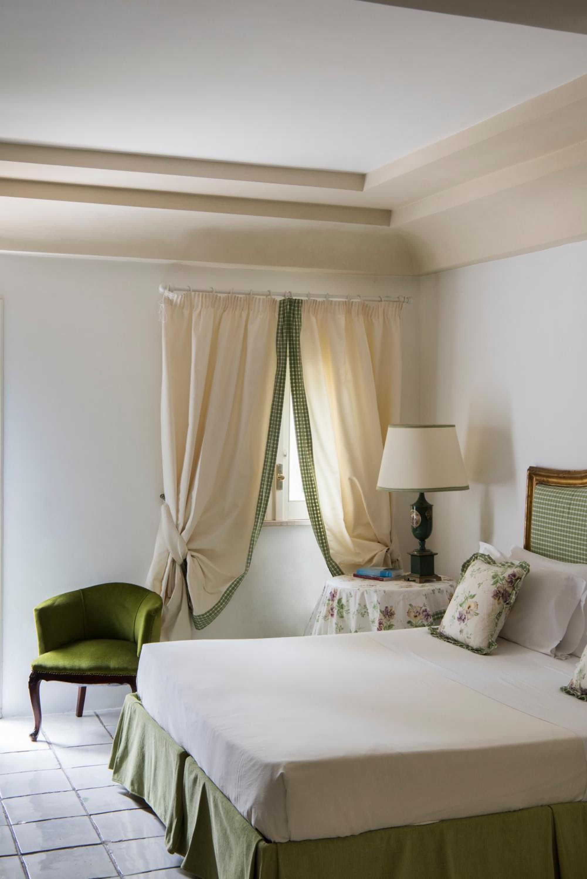 Superior Double or Twin Room photo 2