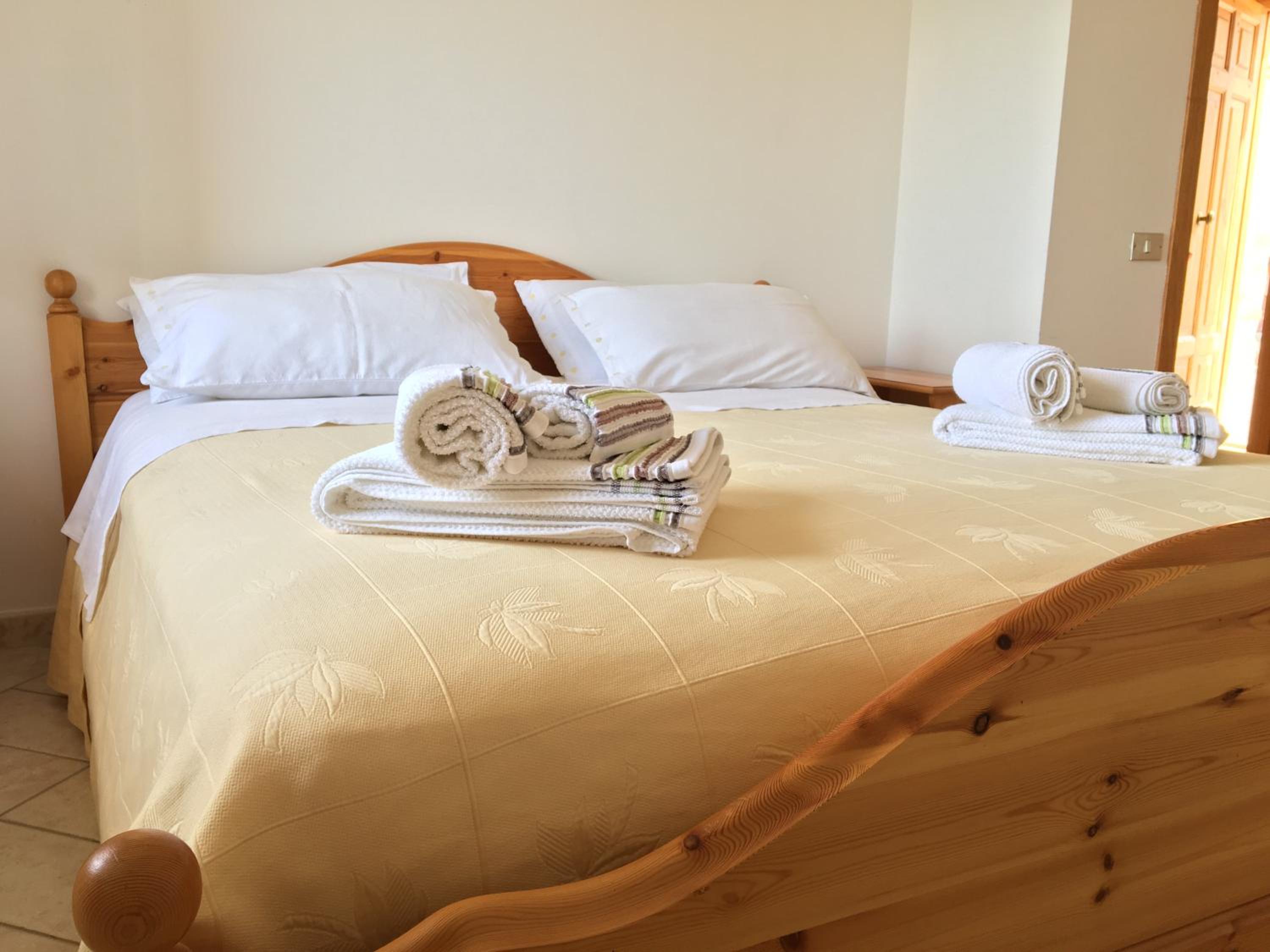 Double Room with Private Bathroom - Photo 1