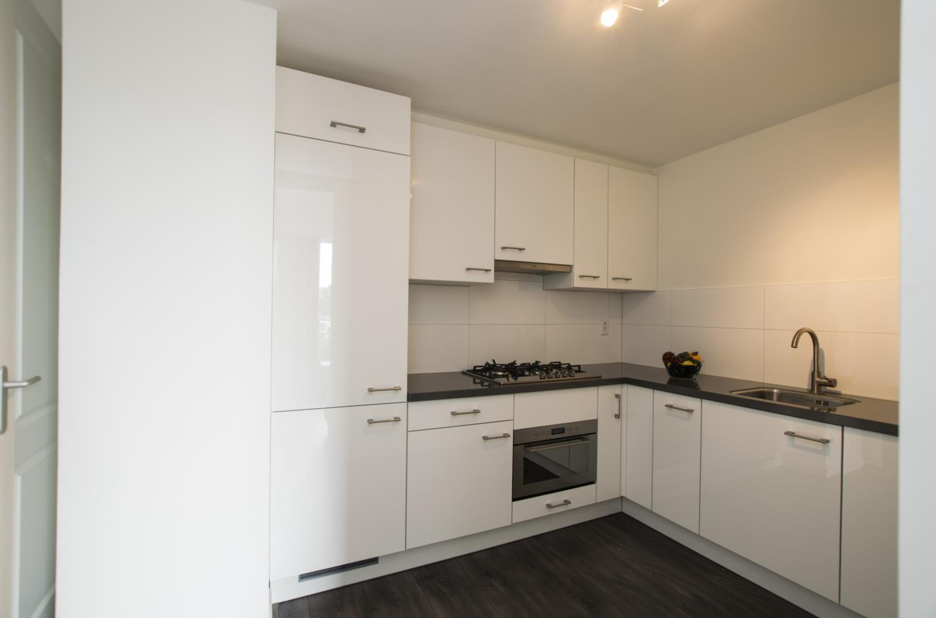 Apartment photo 3