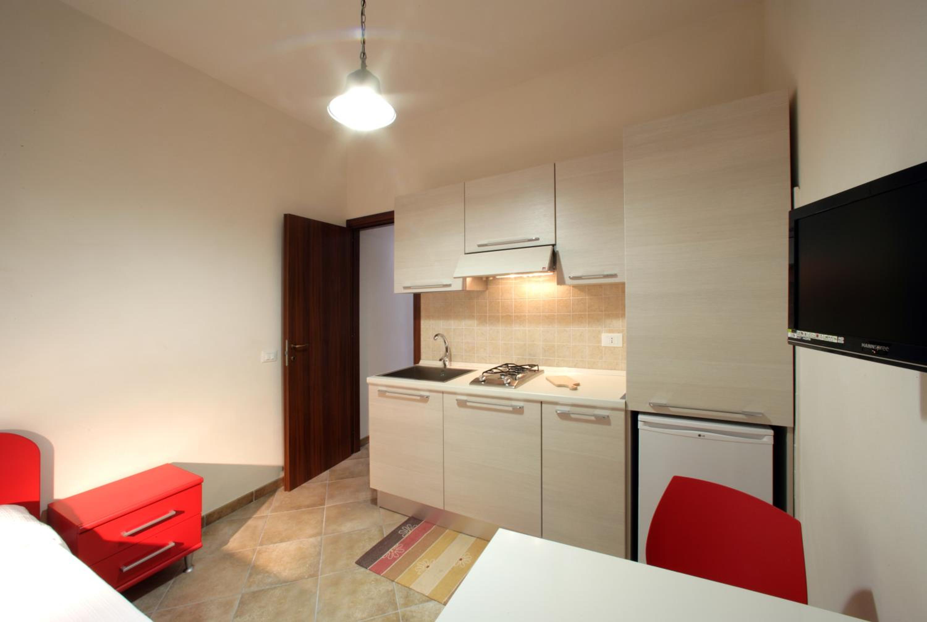 Studio (1 Adult)