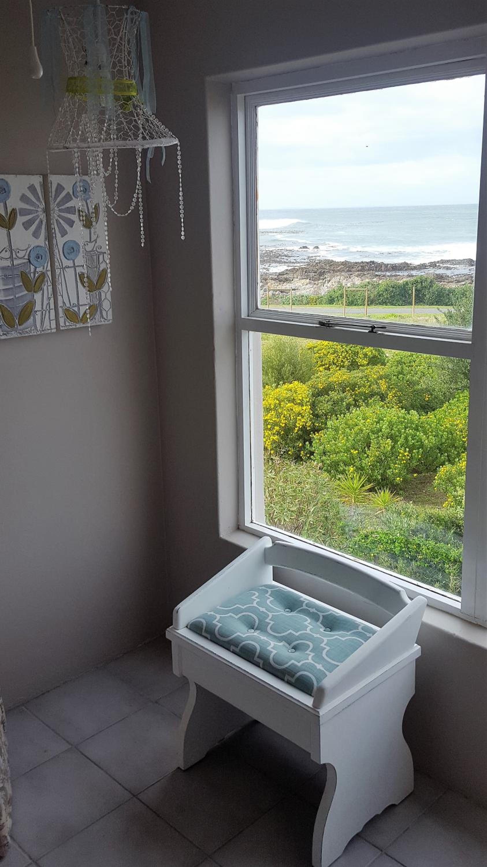 Apartment with Sea View- First Floor 2 photo 2
